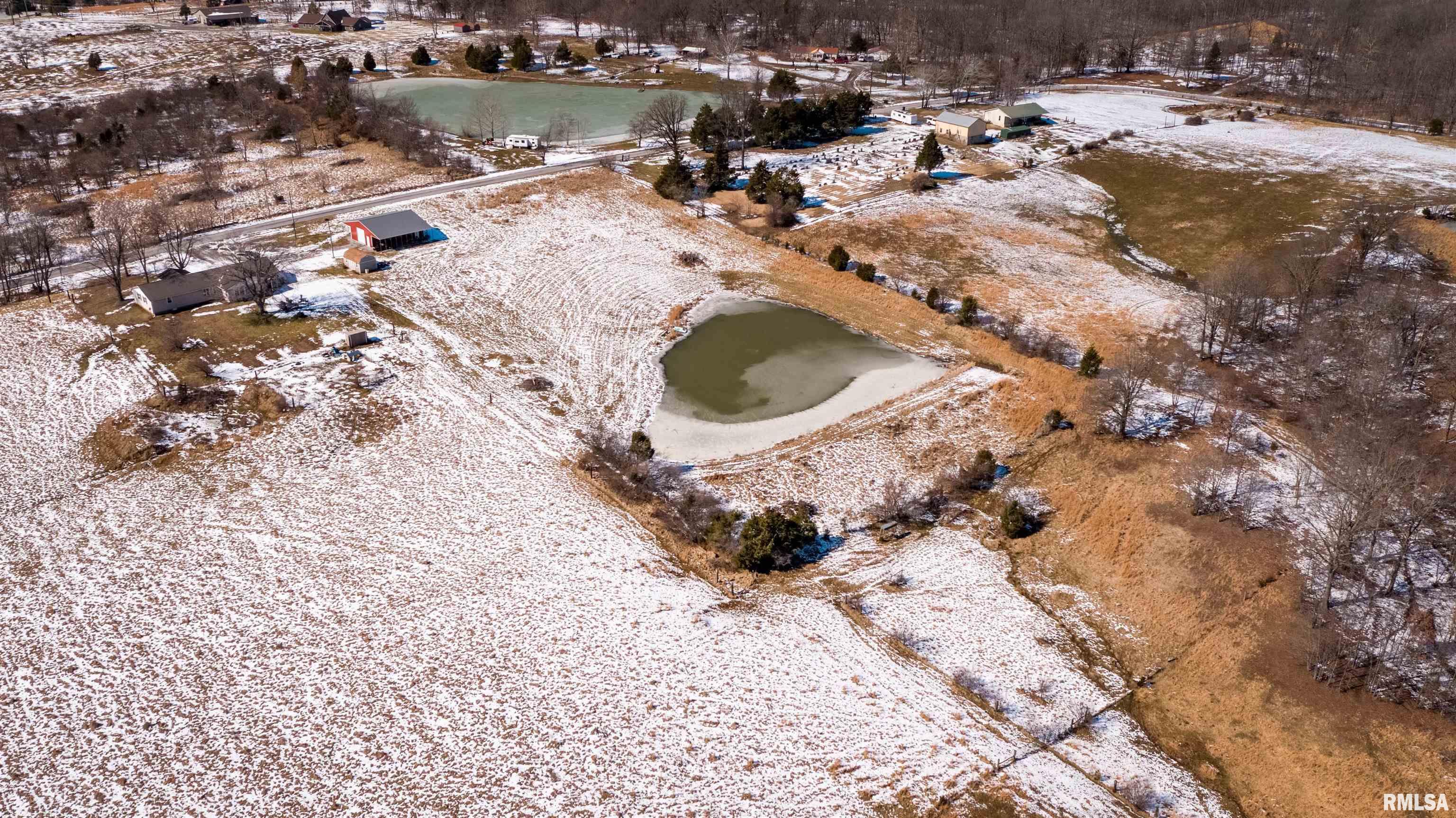 2520 N America Road, Galatia, Illinois image 39