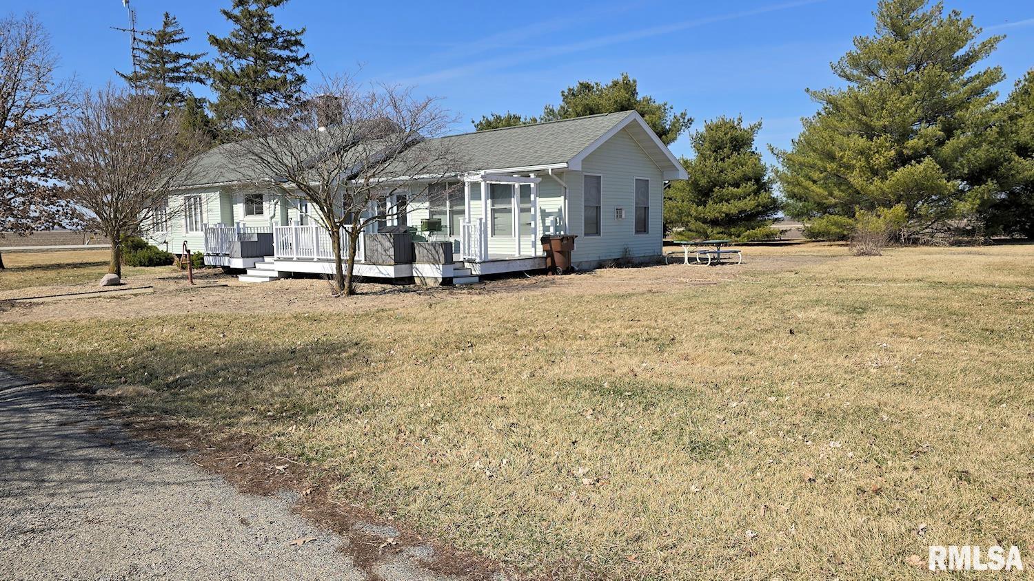 10570 Waverly Road, Waverly, Illinois image 3
