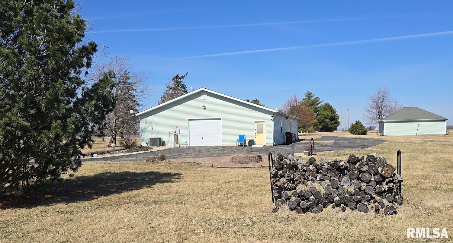10570 Waverly Road, Waverly, Illinois image 15