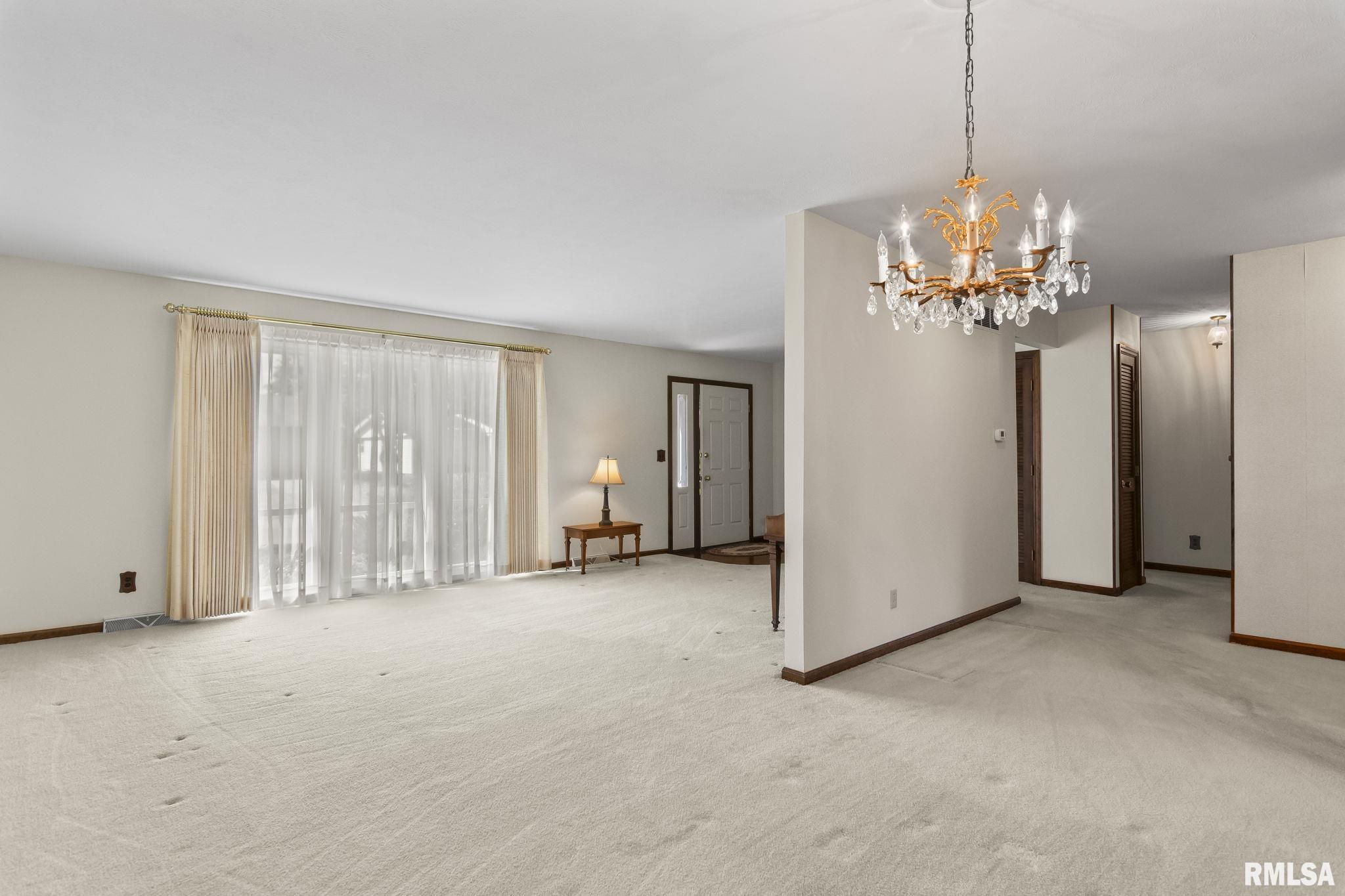 143 Laconwood Drive, Springfield, Illinois image 17