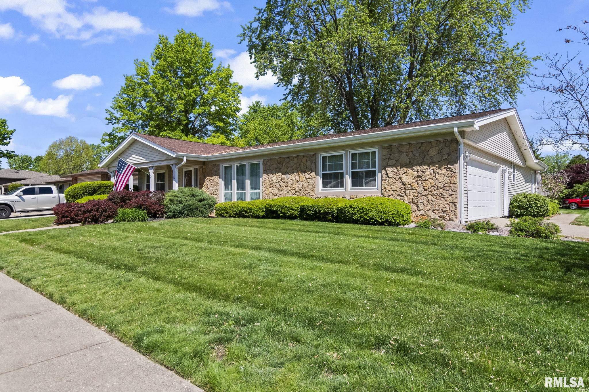 143 Laconwood Drive, Springfield, Illinois image 3