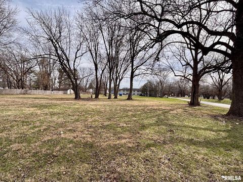 Vacant Land For Sale - 2102 Black Avenue<br/> Sangamon County, Springfield, IL 62702