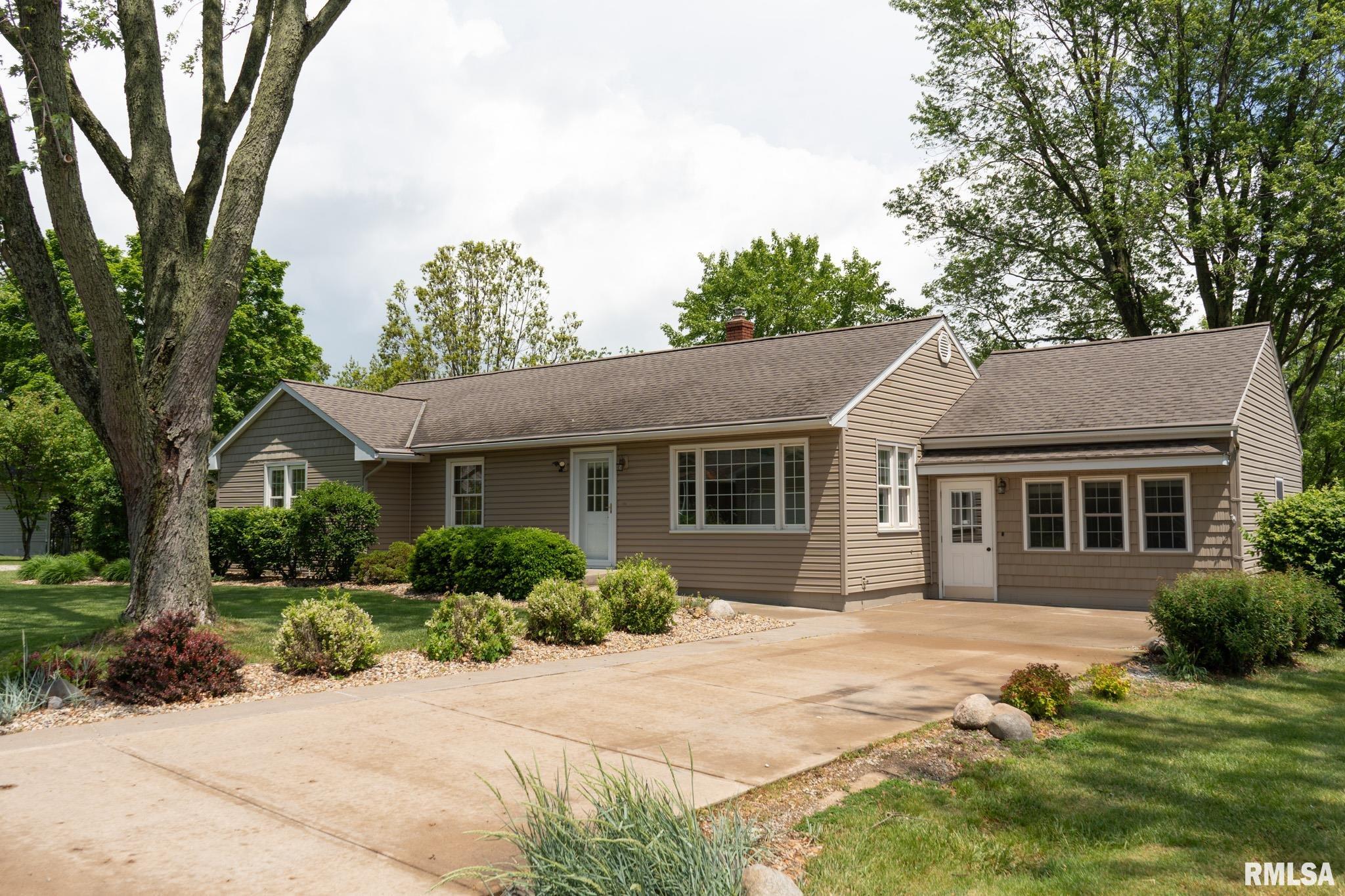 412 Timberlan Road, Metamora, Illinois image 1