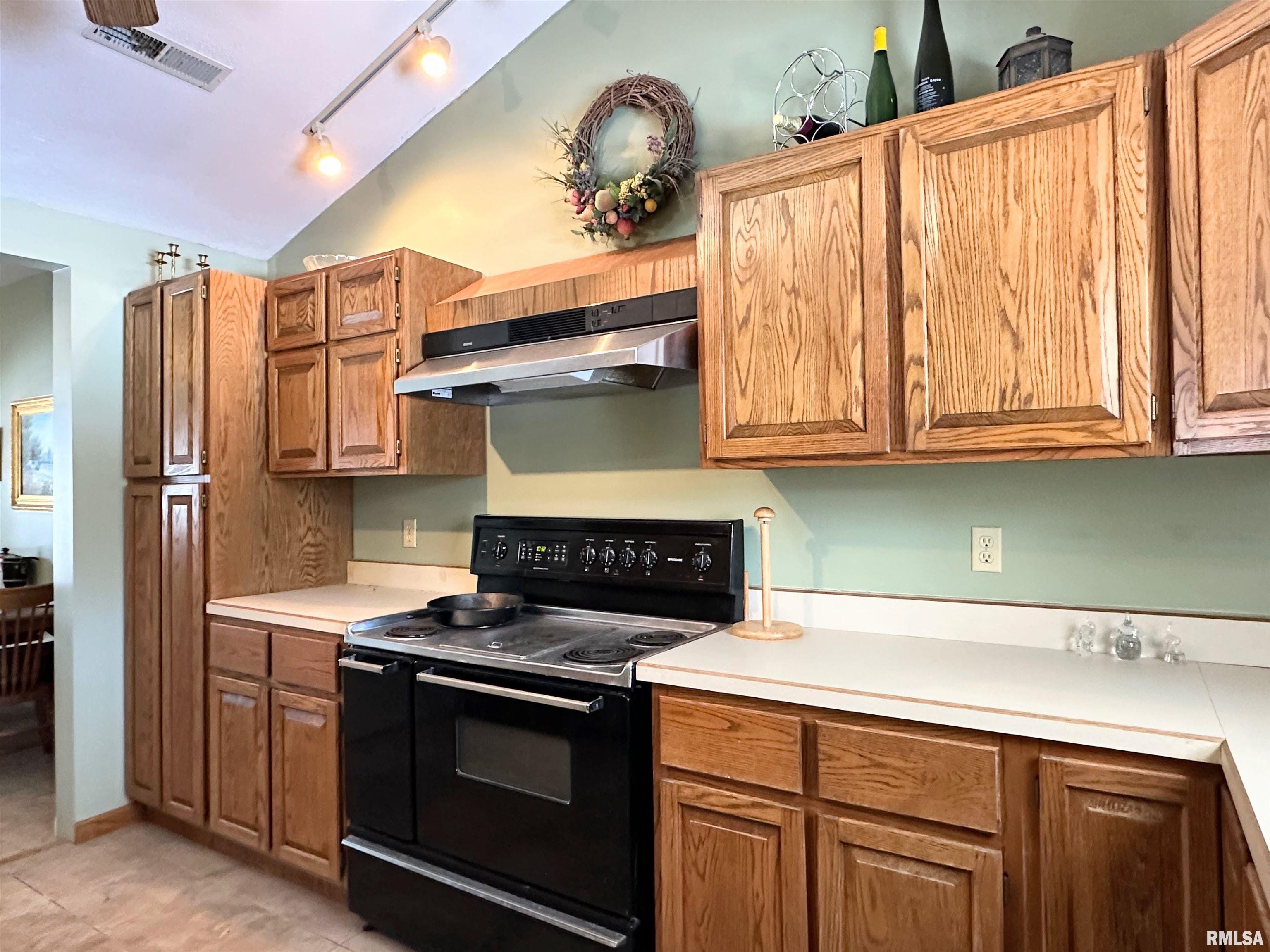 1891 Murphy Road, Creal Springs, Illinois image 7