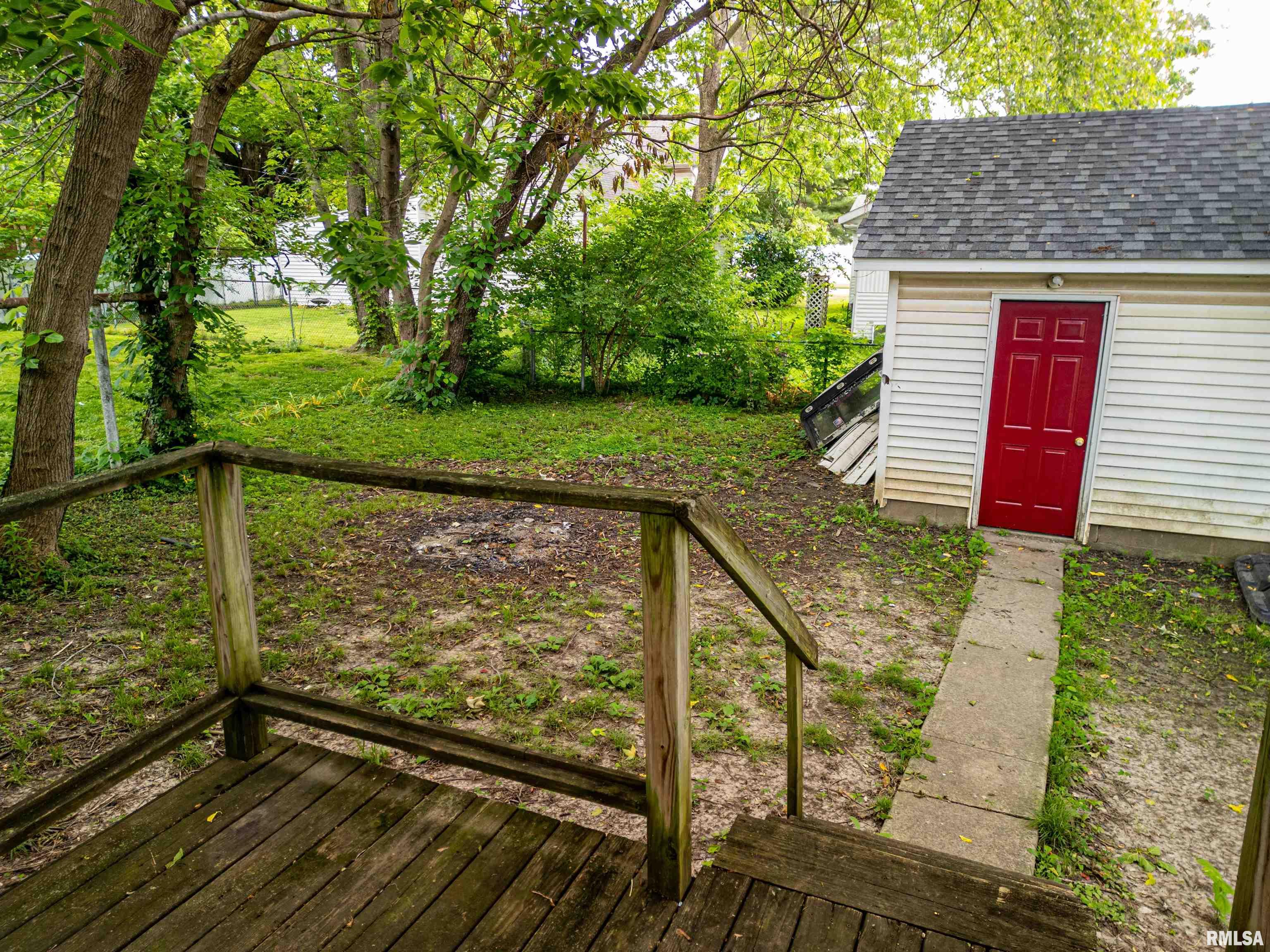 420 S Maple Street, Salem, Illinois image 4