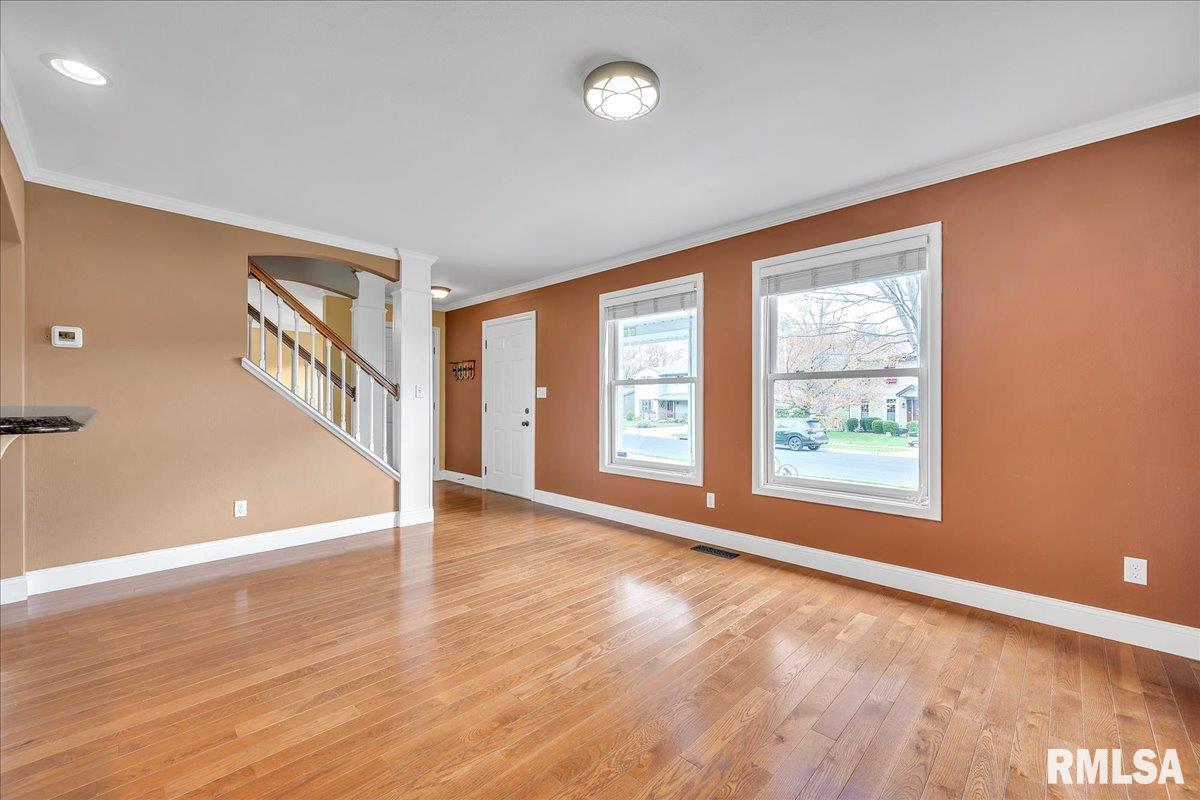 3521 W Tedford Drive, Peoria, Illinois image 6