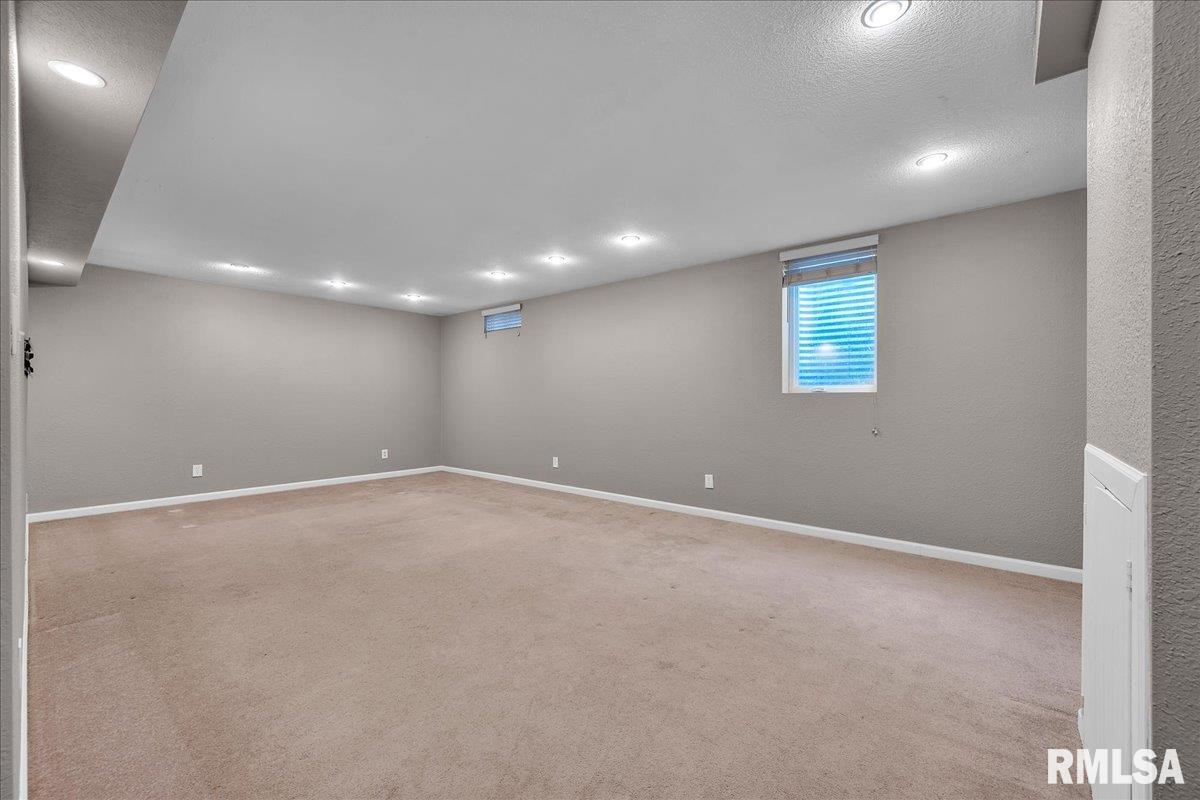 3521 W Tedford Drive, Peoria, Illinois image 25