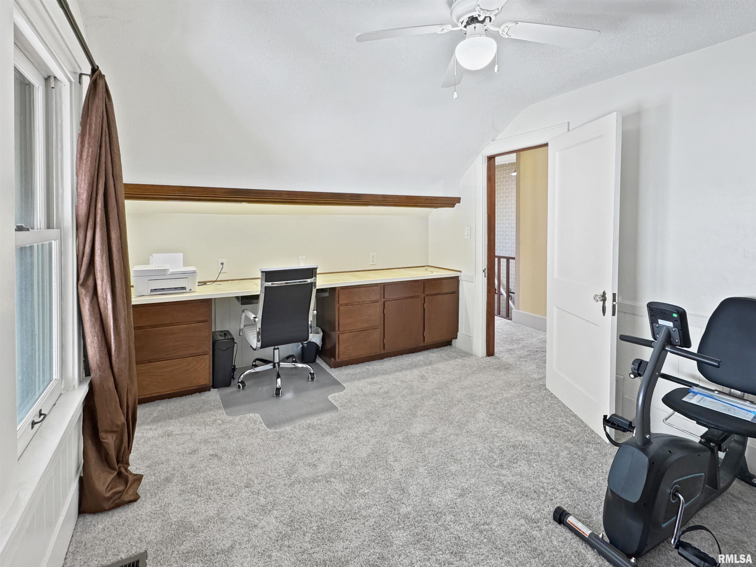 423 W Hudson Street, Peoria, Illinois image 25