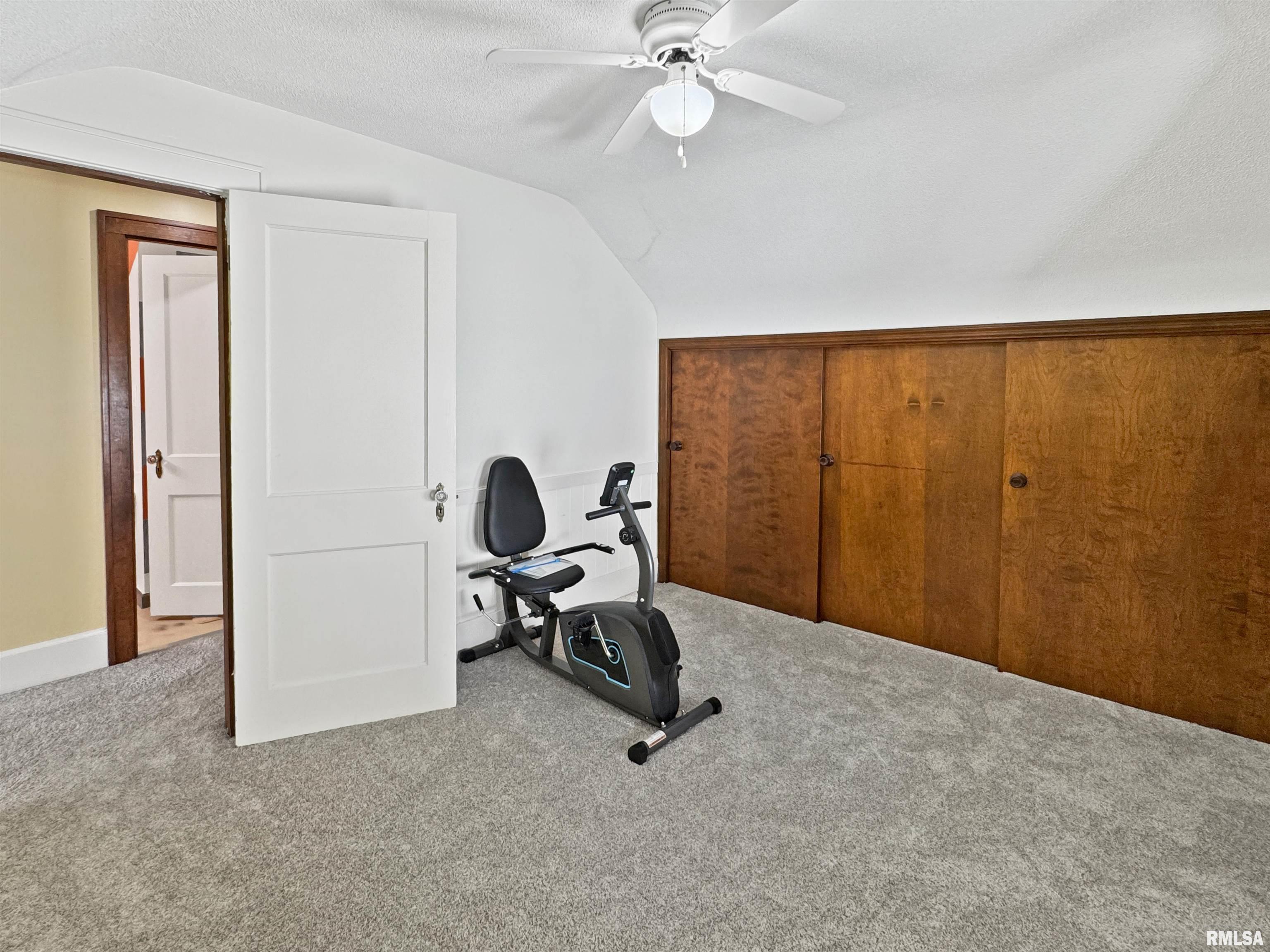 423 W Hudson Street, Peoria, Illinois image 28