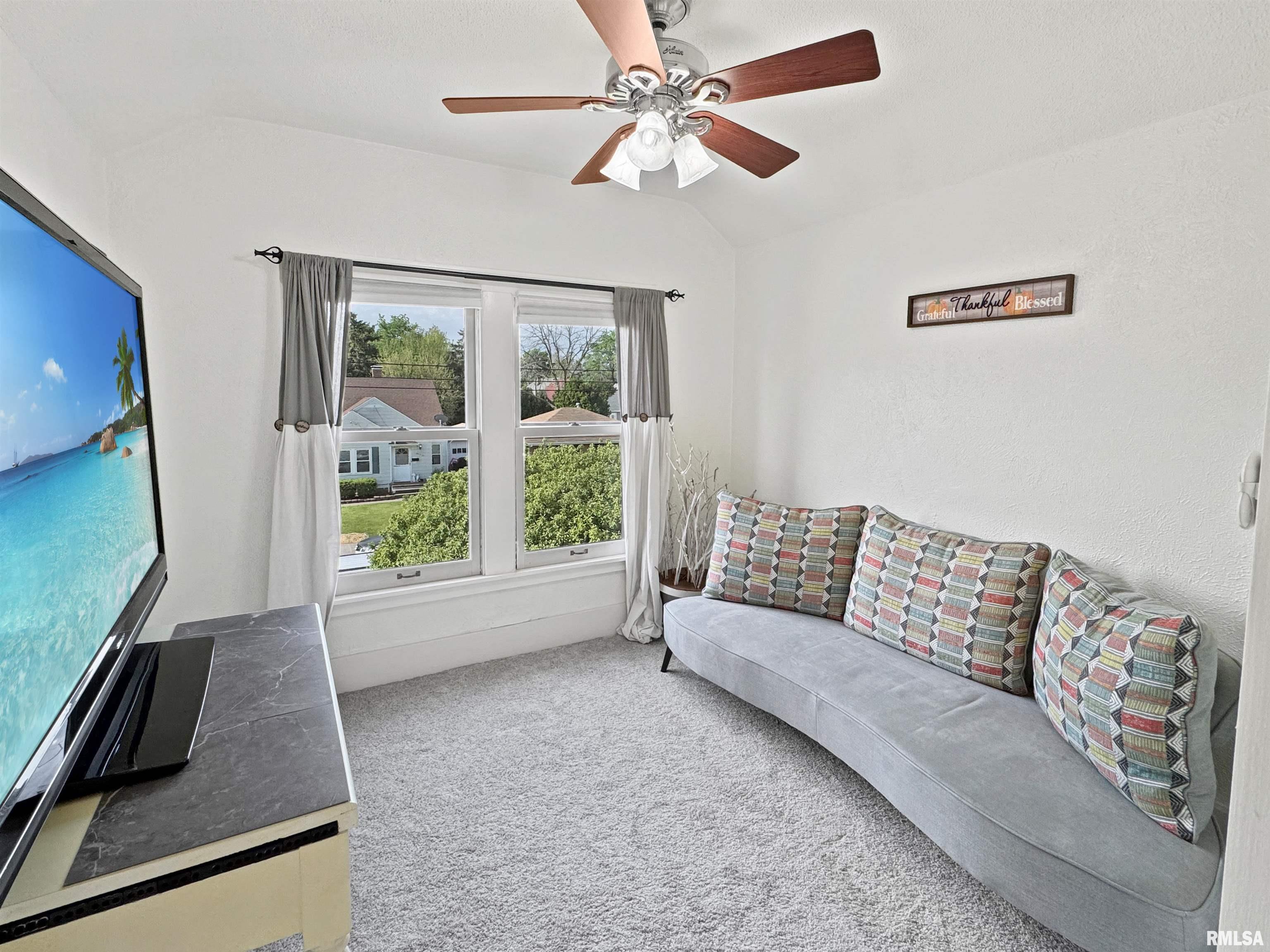 423 W Hudson Street, Peoria, Illinois image 23