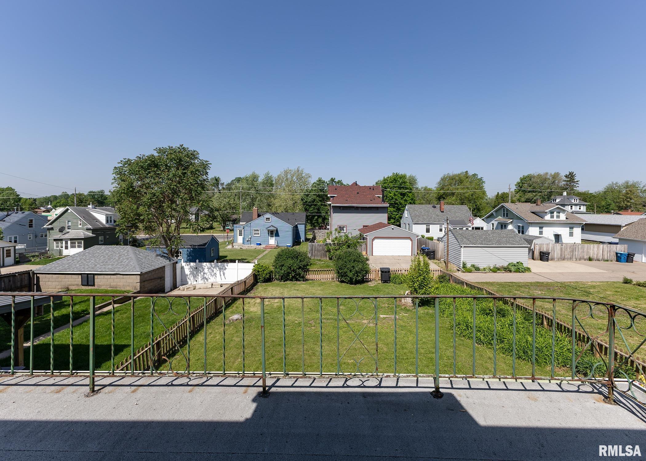 2226 24 1/2 Street, Rock Island, Illinois image 30