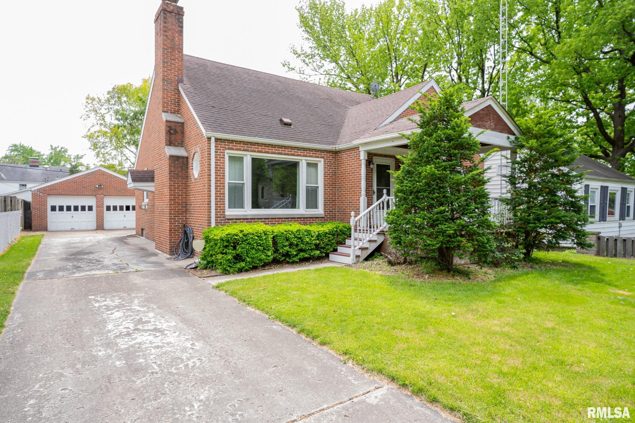 1556 W Edwards Street, Springfield, Illinois image 1
