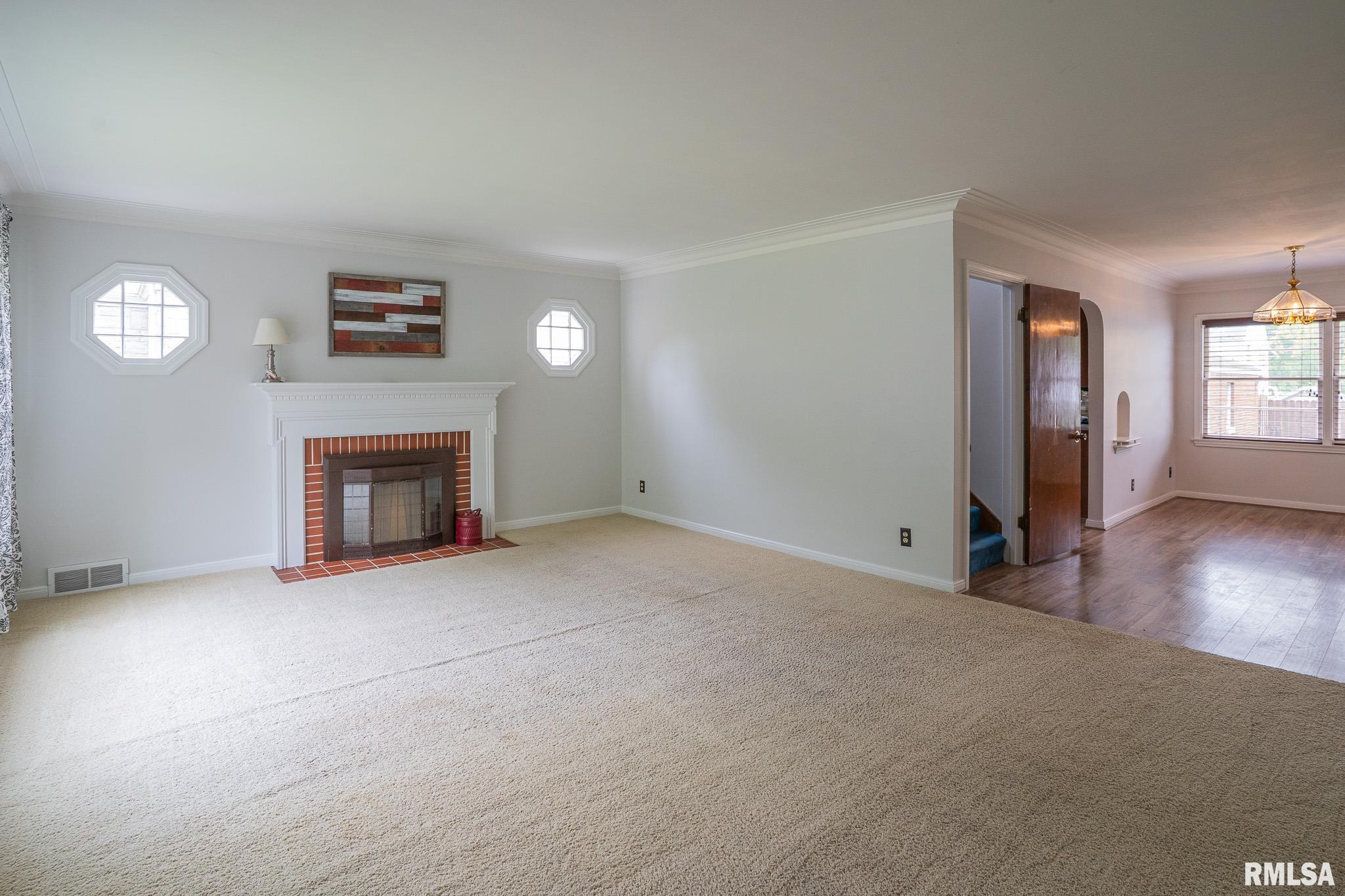 1556 W Edwards Street, Springfield, Illinois image 3
