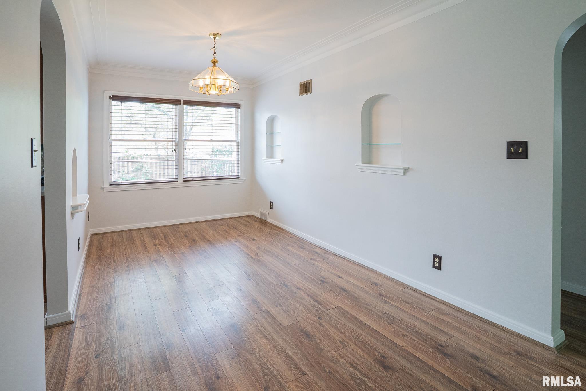 1556 W Edwards Street, Springfield, Illinois image 9