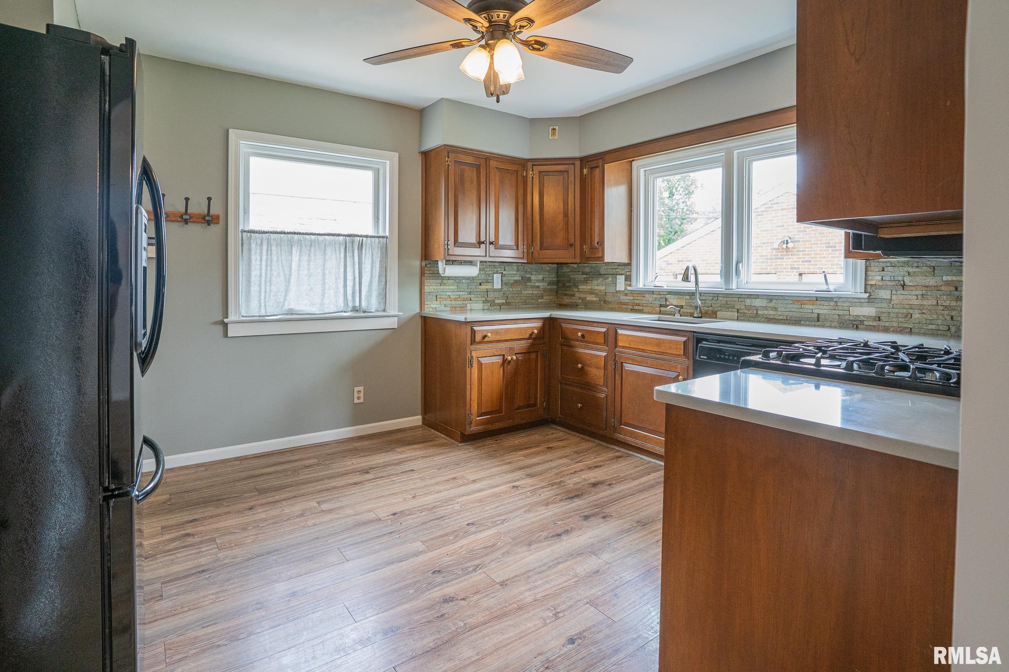 1556 W Edwards Street, Springfield, Illinois image 7