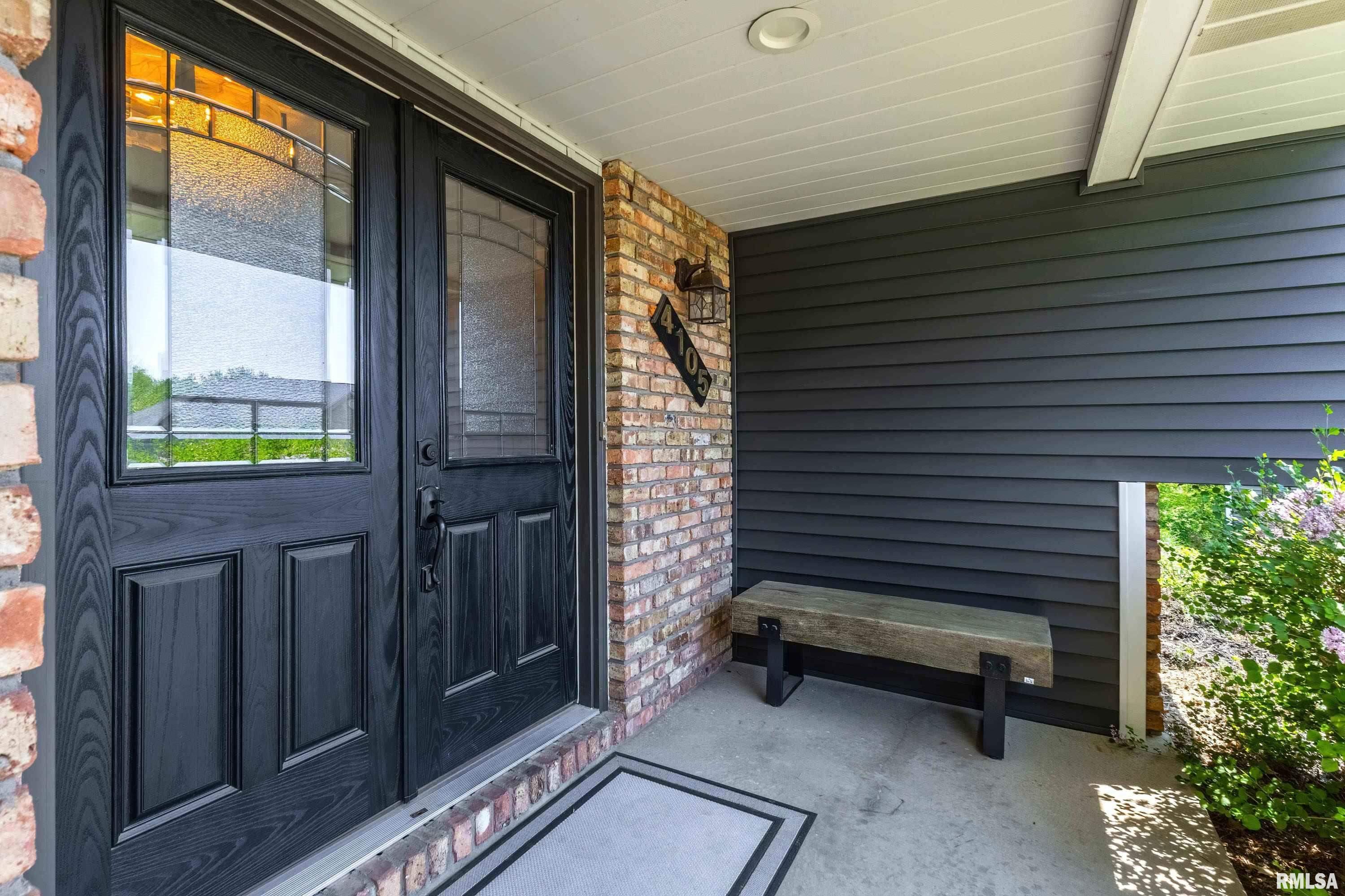 4105 Apple Valley Drive, Bettendorf, Iowa image 7