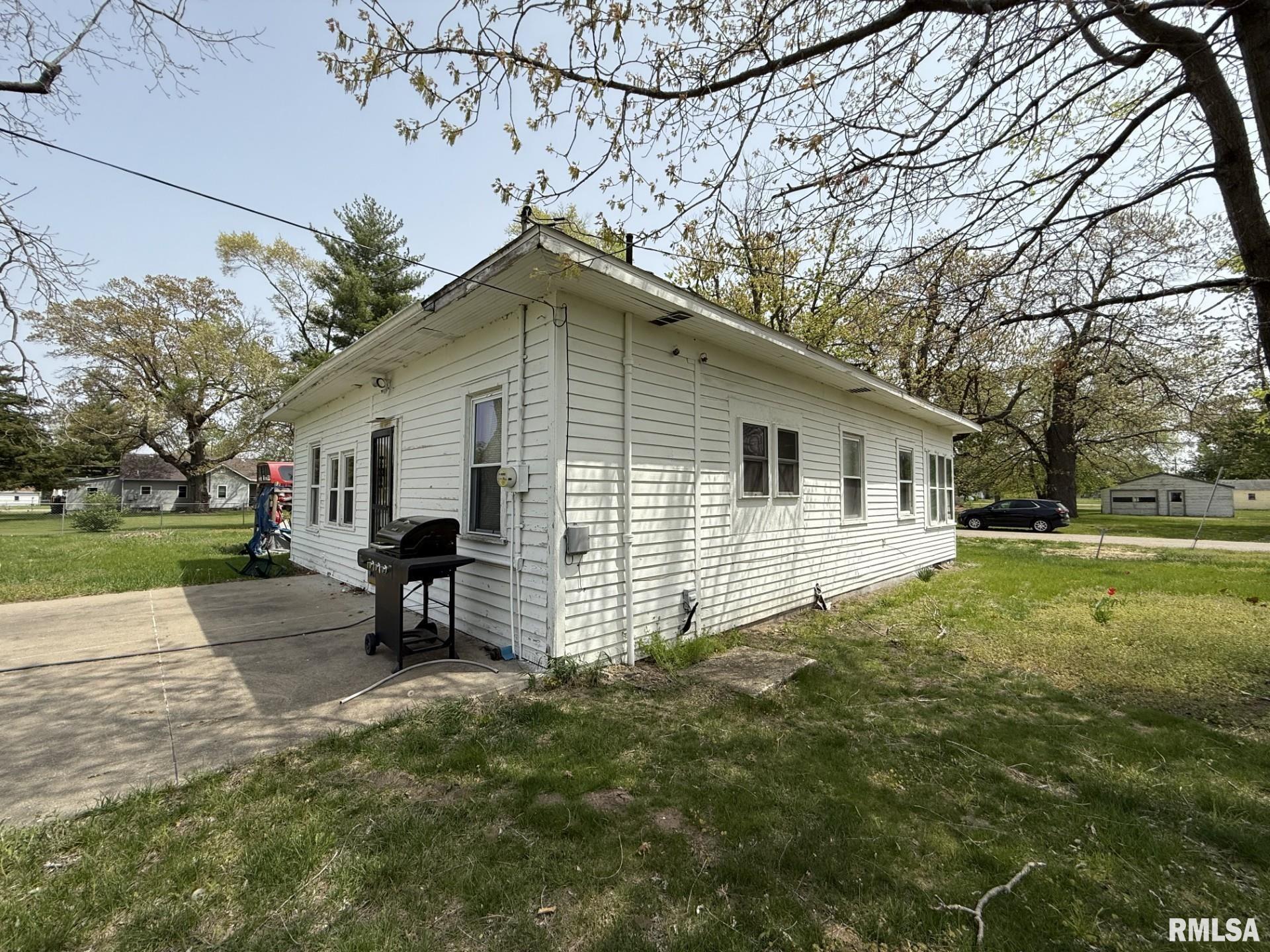 203 N 5th Street, Oquawka, Illinois image 5