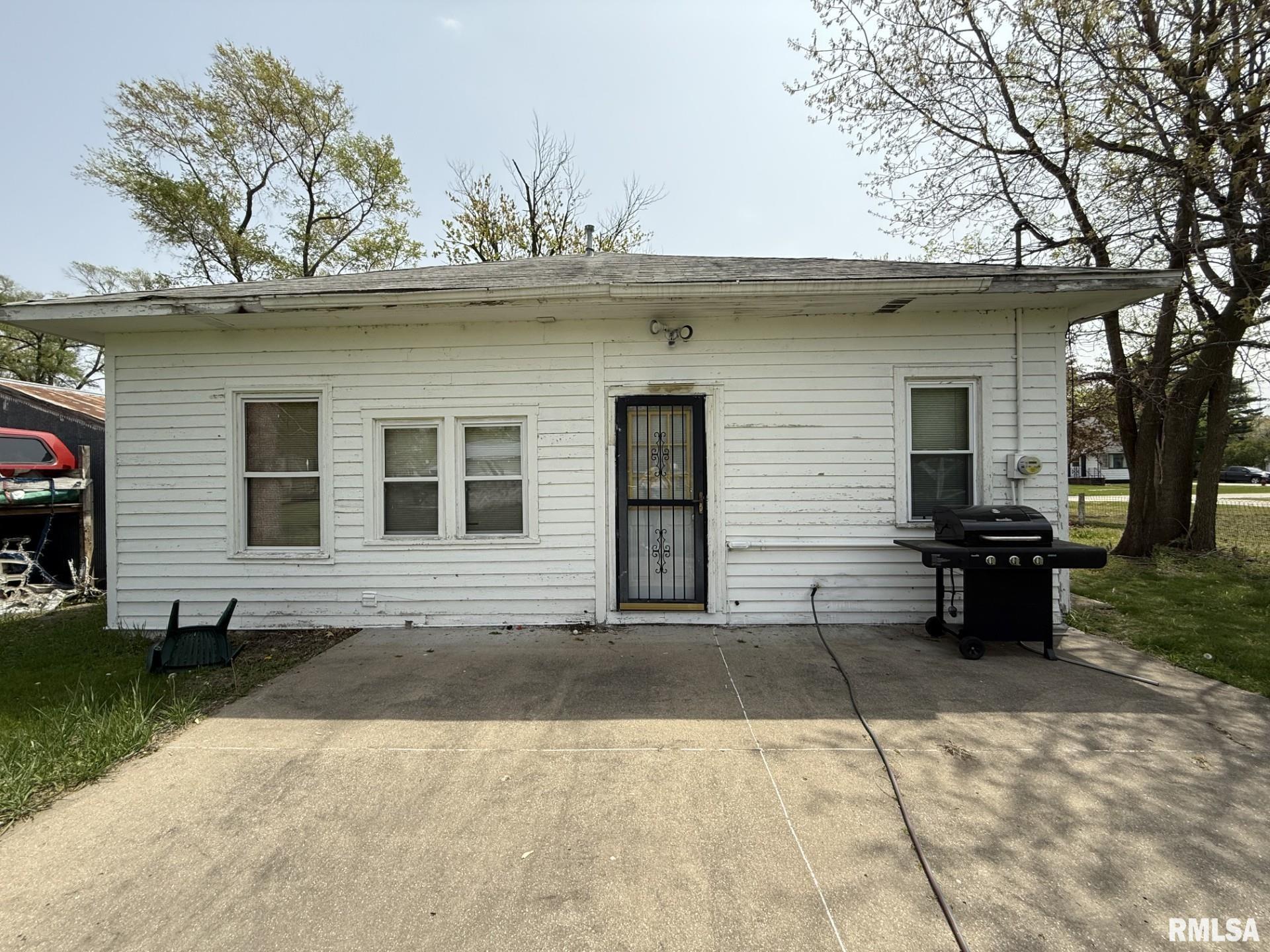203 N 5th Street, Oquawka, Illinois image 4
