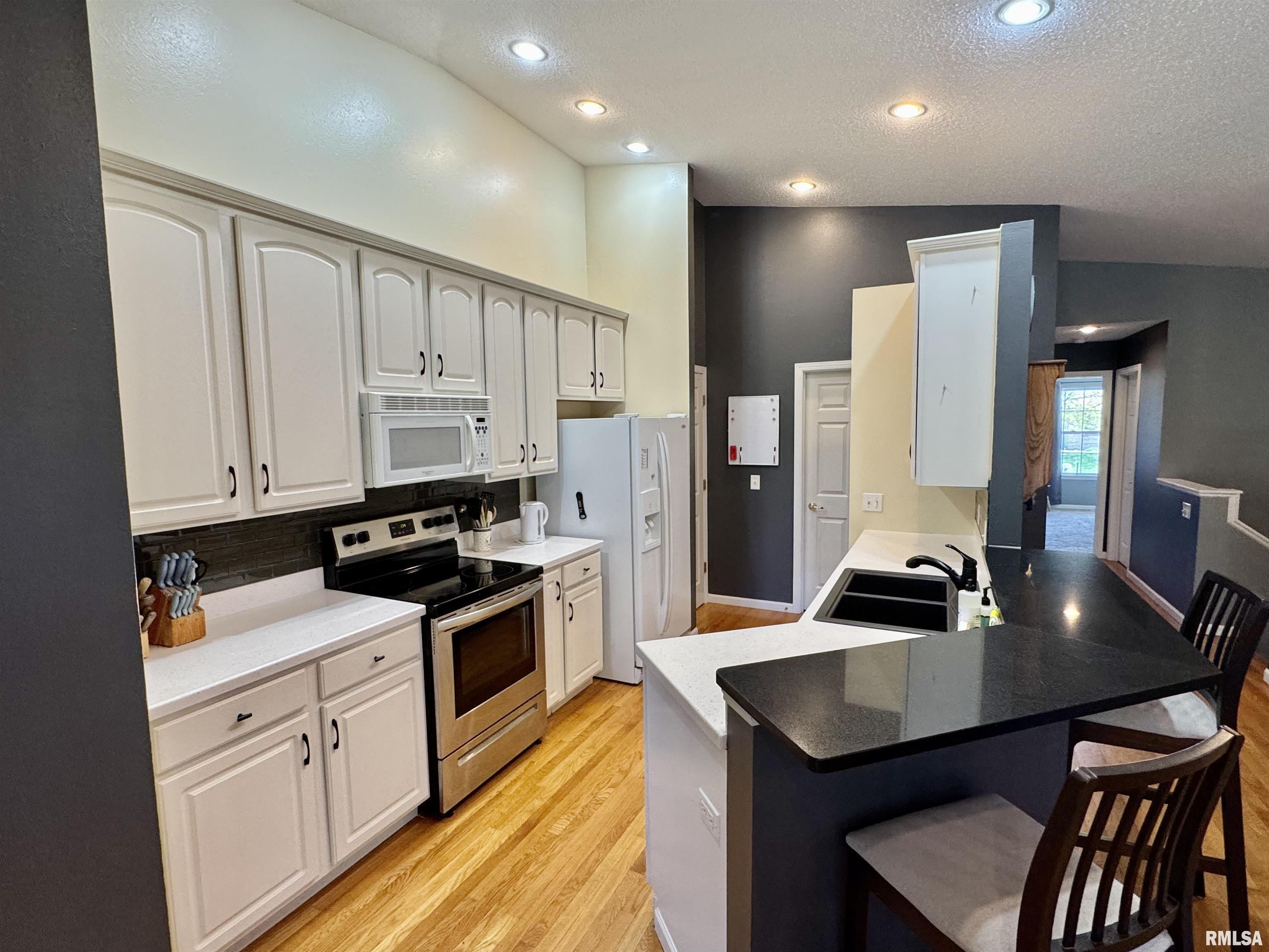 1121 Hawthorn Ridge, Macomb, Illinois image 12
