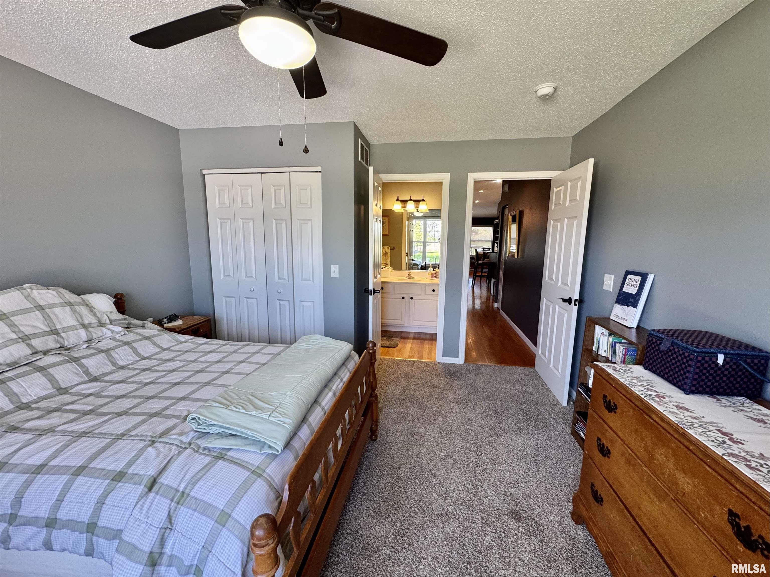 1121 Hawthorn Ridge, Macomb, Illinois image 25
