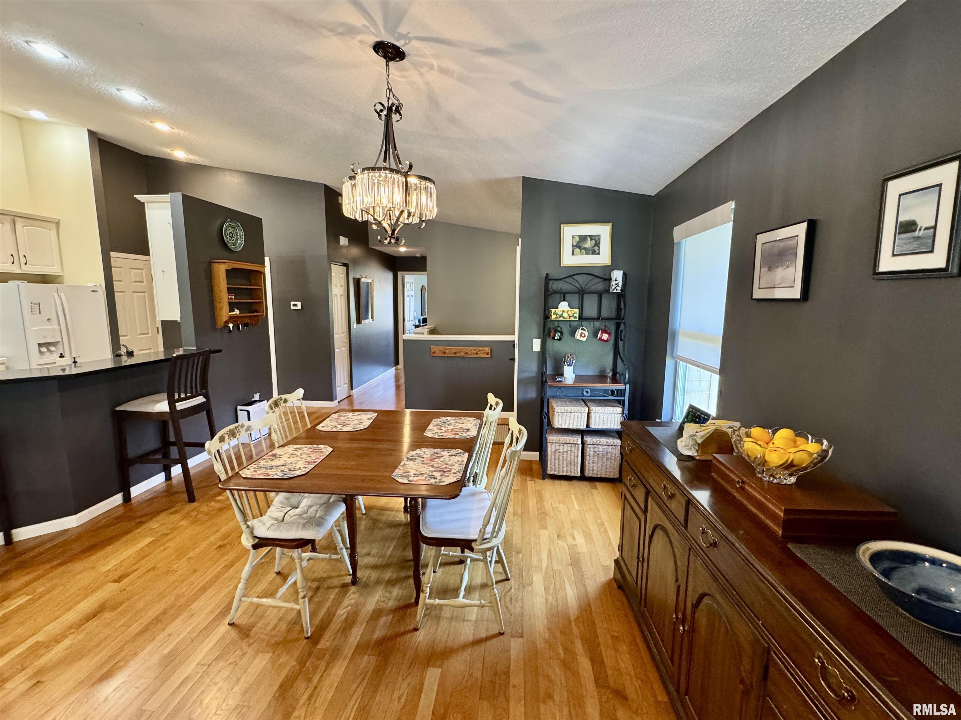 1121 Hawthorn Ridge, Macomb, Illinois image 6