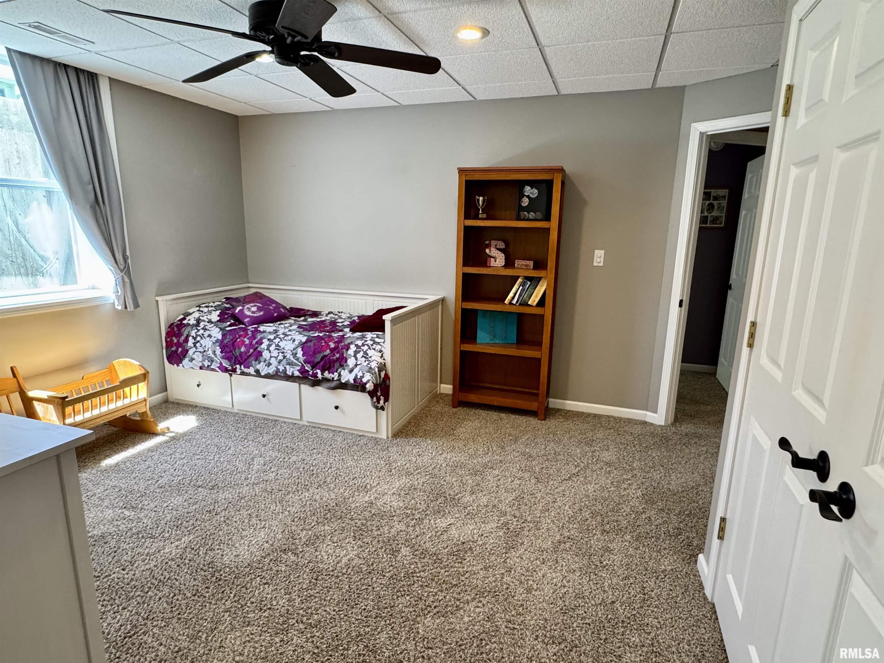1121 Hawthorn Ridge, Macomb, Illinois image 36