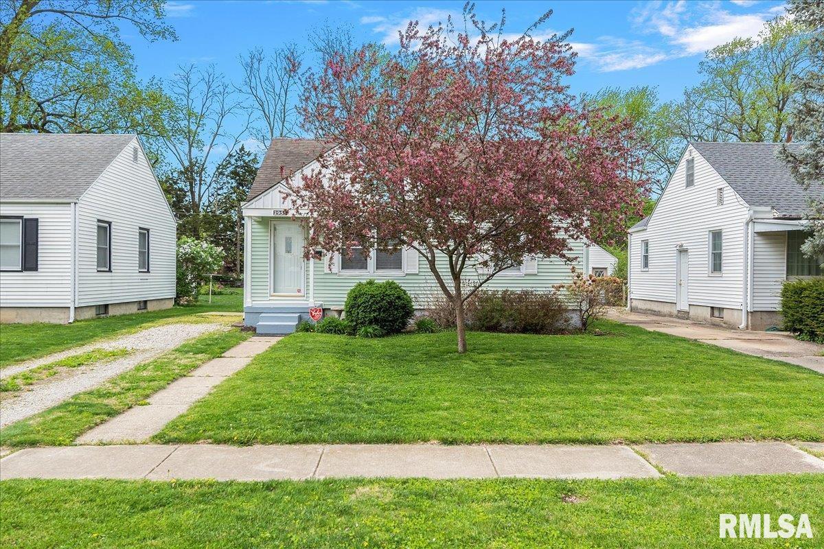 2953 S 5th Street, Springfield, Illinois image 2