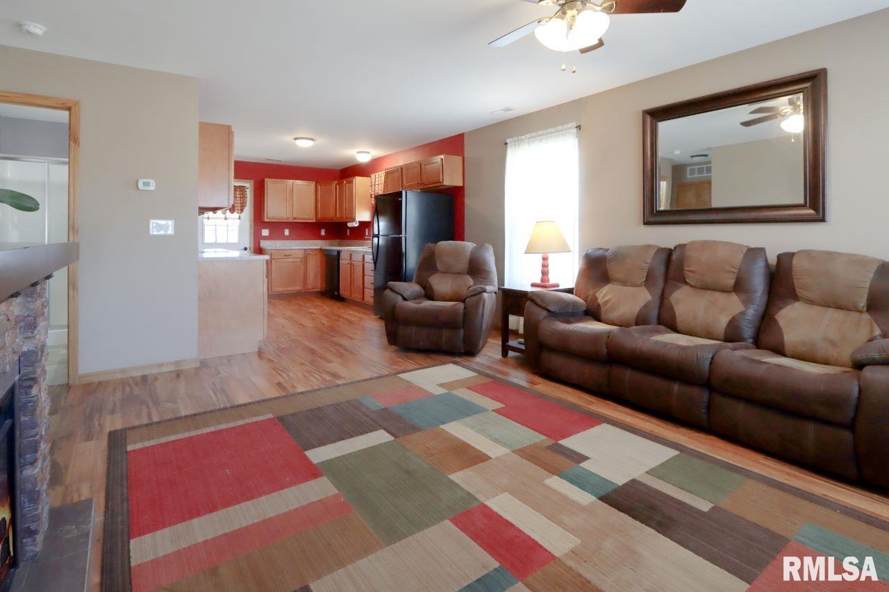 204 Field Drive #204, Bowling Green, Missouri image 3