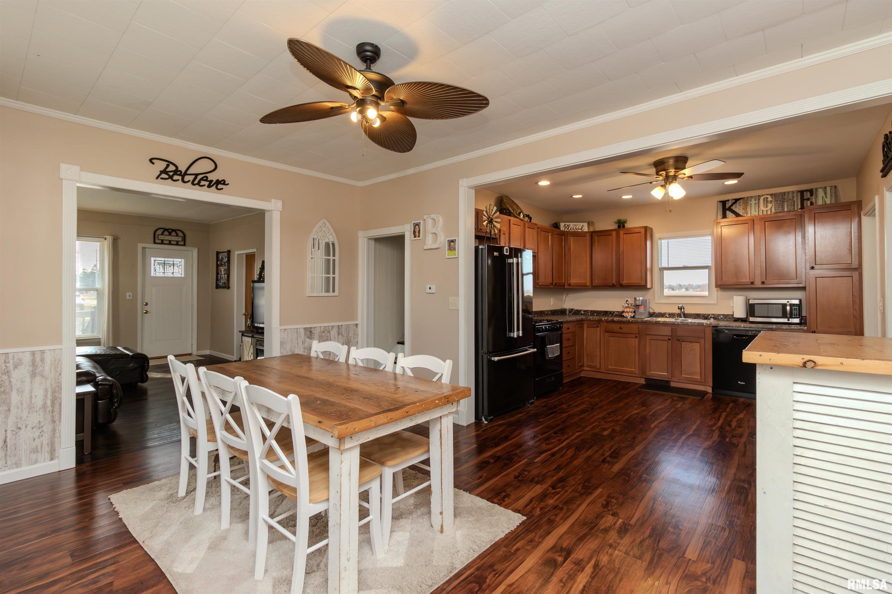 979 N 5th Avenue, Canton, Illinois image 12