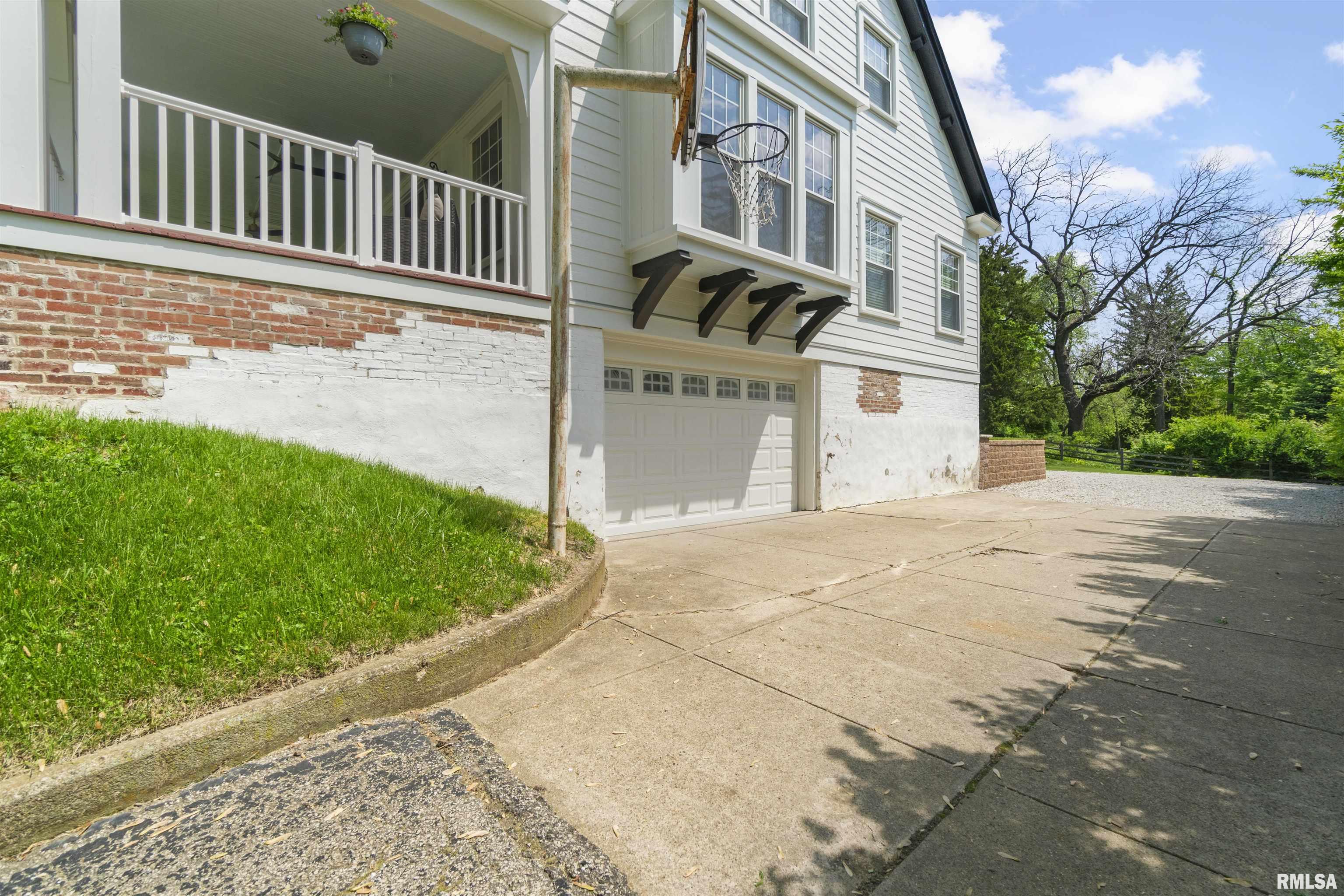 311 S Main Street, Washington, Illinois image 39