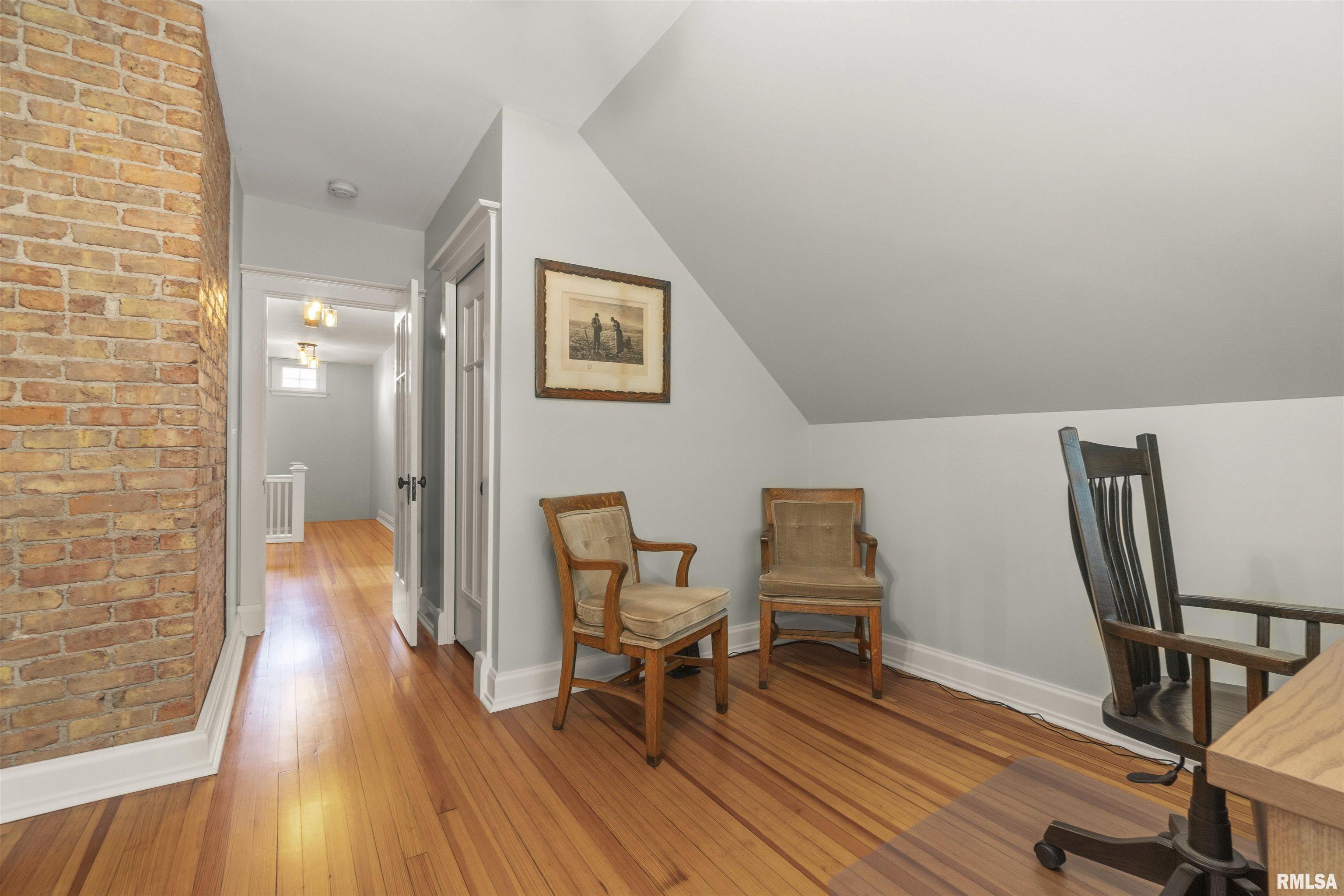 311 S Main Street, Washington, Illinois image 38