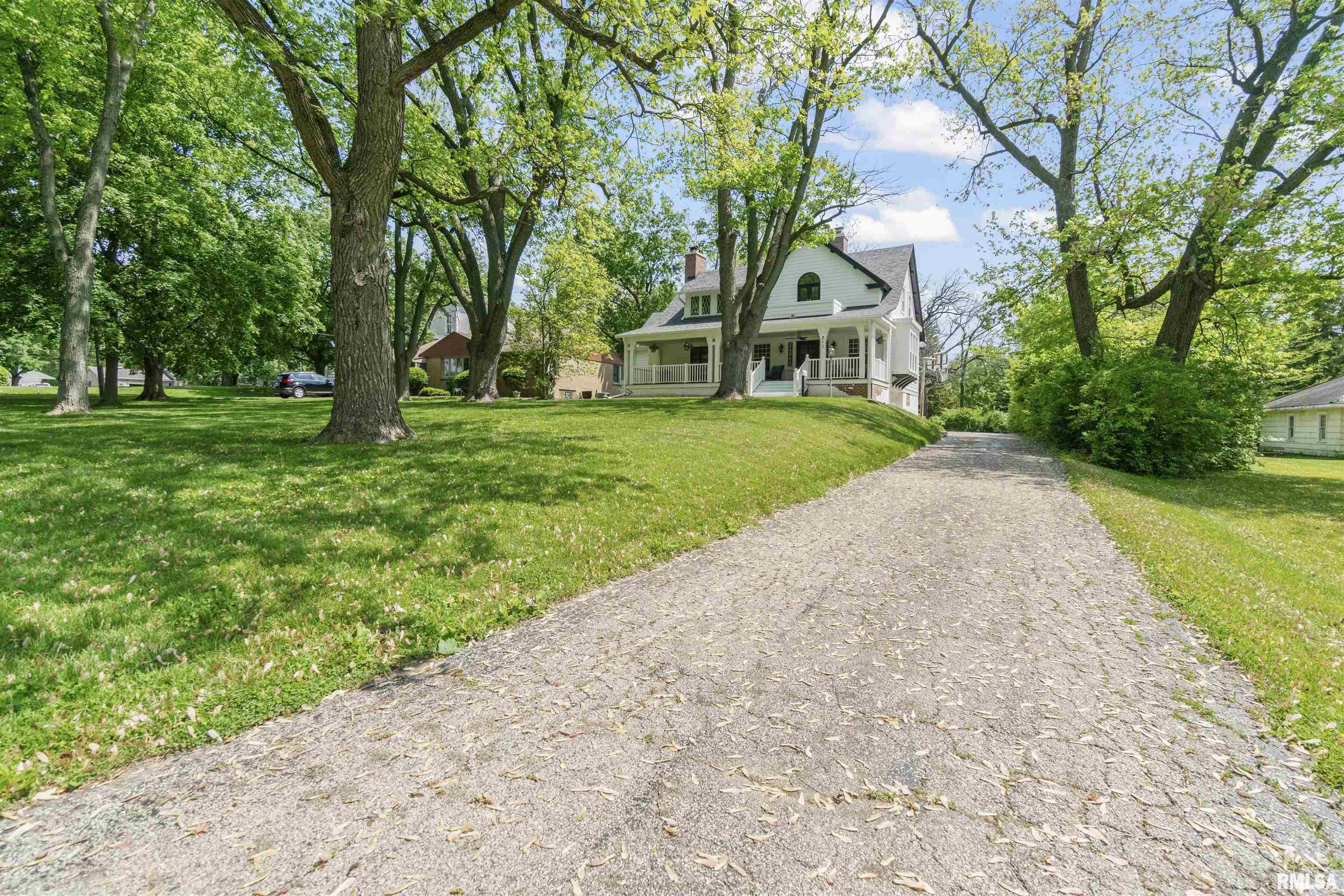 311 S Main Street, Washington, Illinois image 4