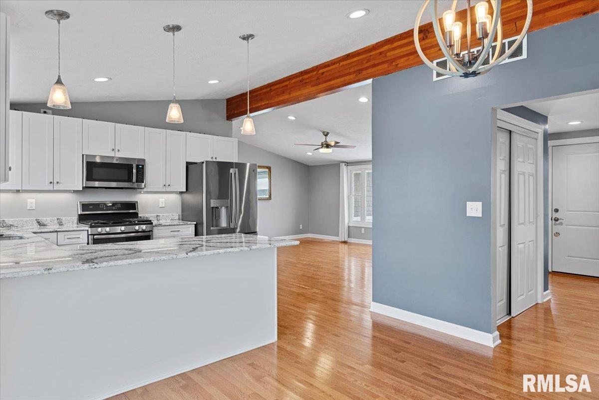 2493 Lenhart Road, New Berlin, Illinois image 12