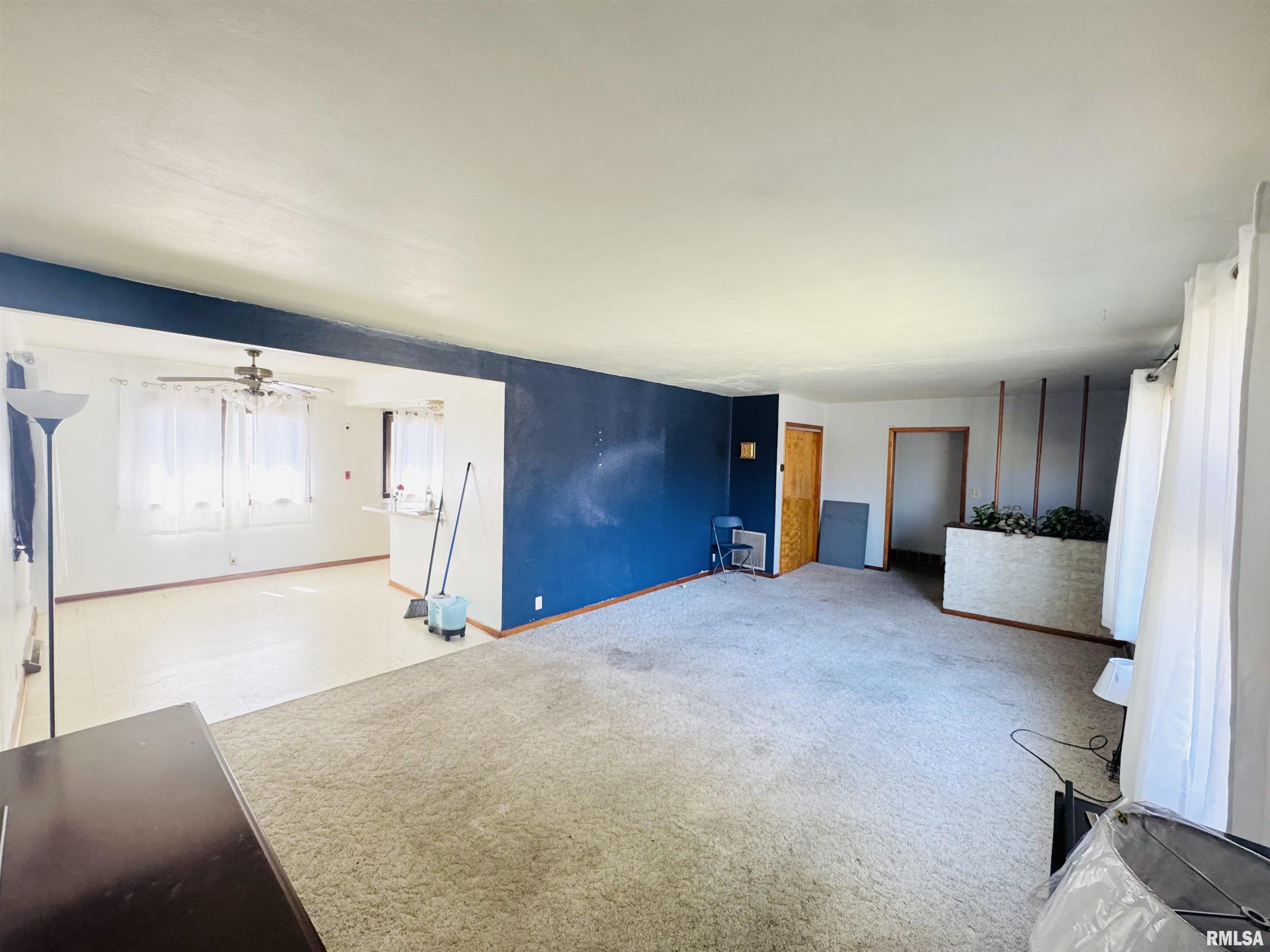 1422 E Stanford Avenue, Springfield, Illinois image 3