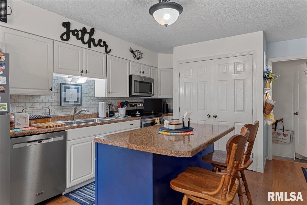 122 W Chapin Street, Litchfield, Illinois image 10
