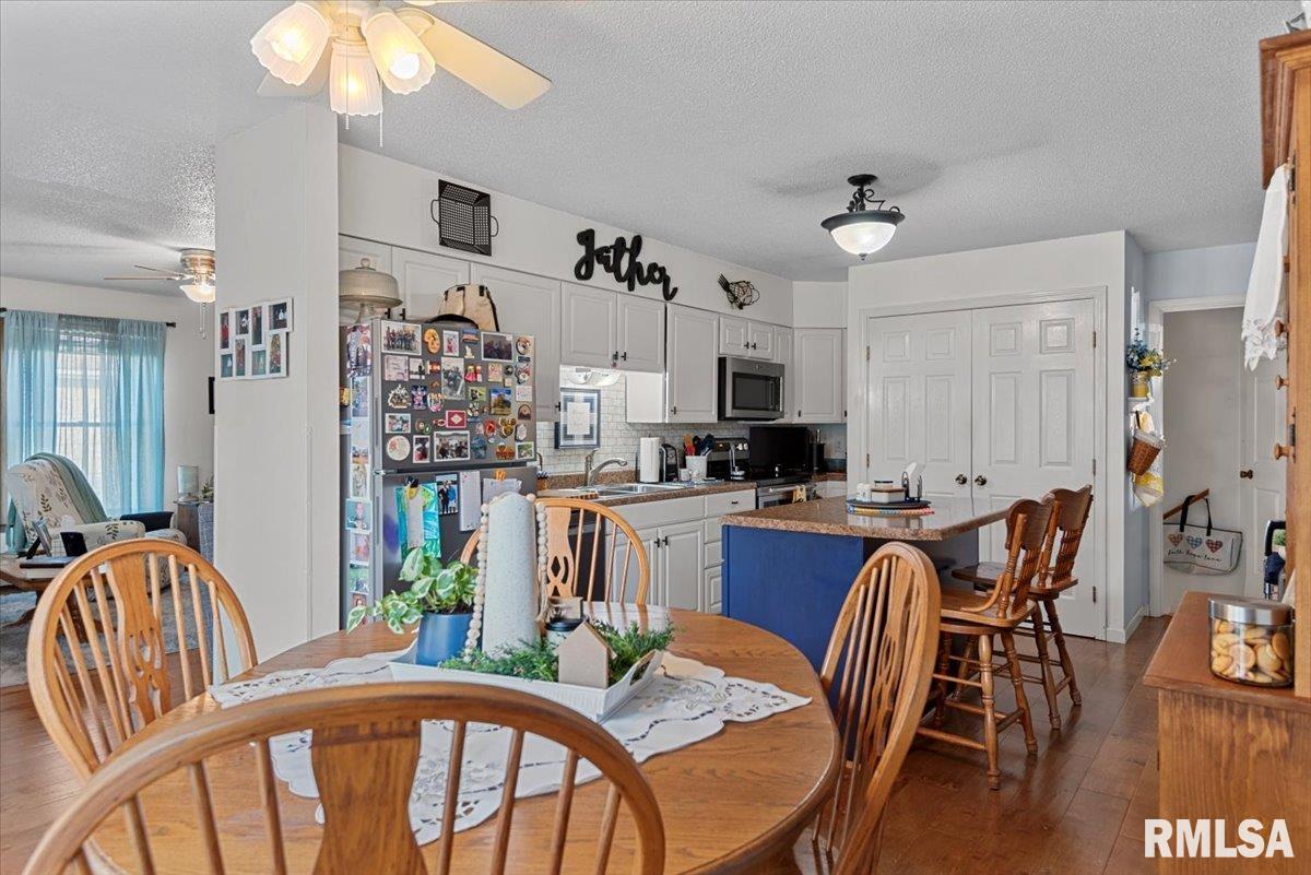 122 W Chapin Street, Litchfield, Illinois image 9