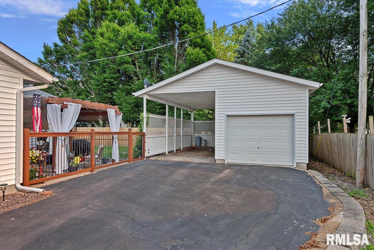 122 W Chapin Street, Litchfield, Illinois image 28