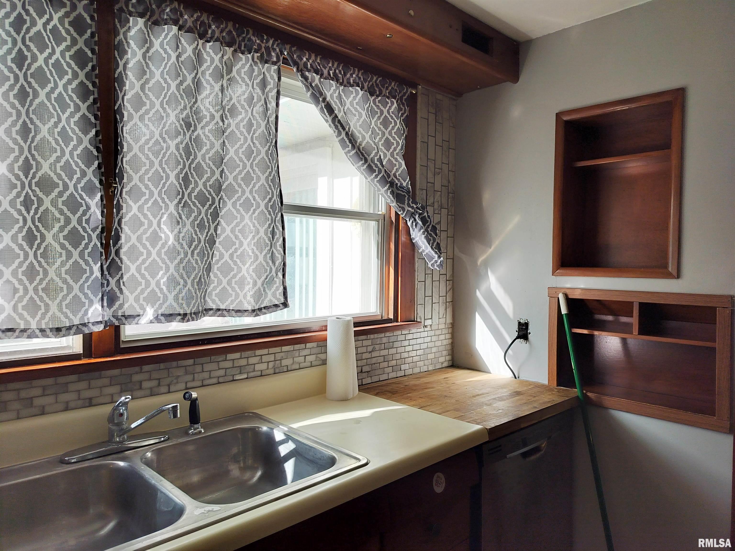927 W Oakview Drive, Peoria, Illinois image 34