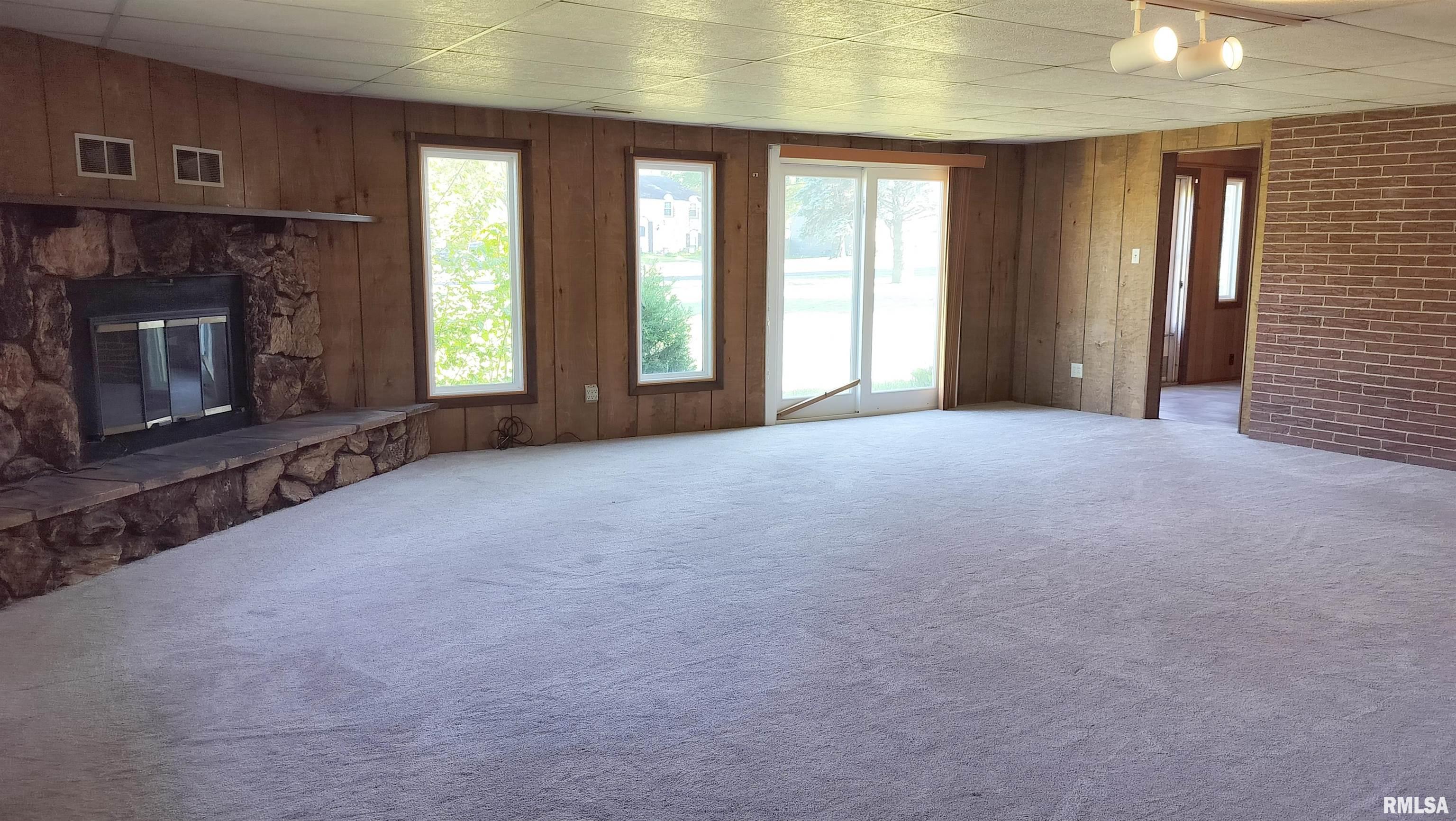 927 W Oakview Drive, Peoria, Illinois image 12