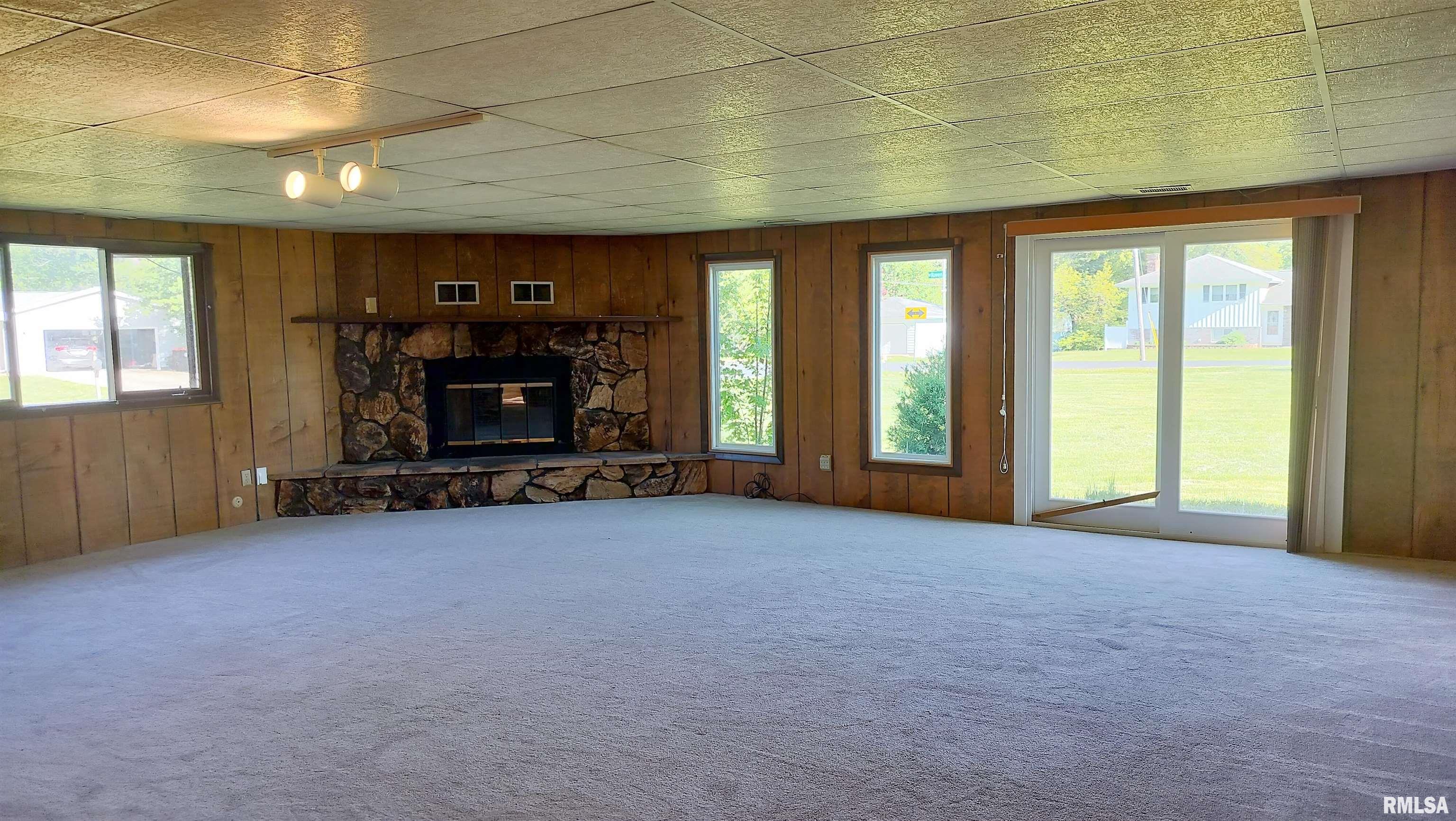 927 W Oakview Drive, Peoria, Illinois image 16