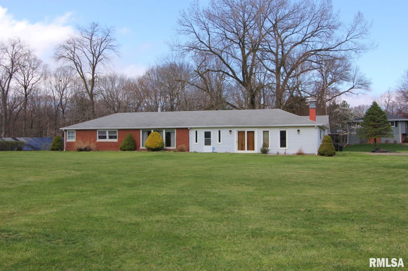 927 W Oakview Drive, Peoria, Illinois image 2