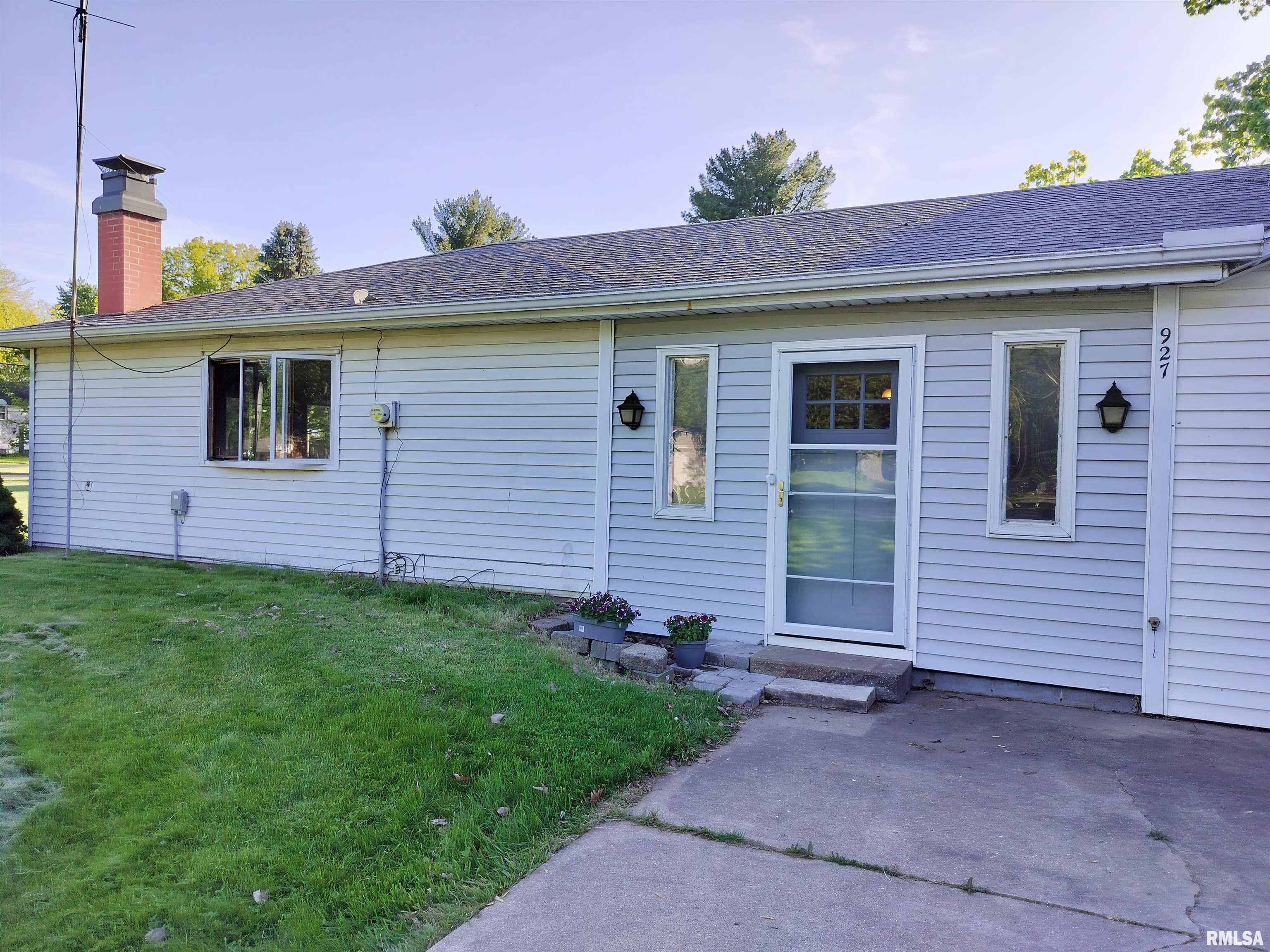 927 W Oakview Drive, Peoria, Illinois image 6