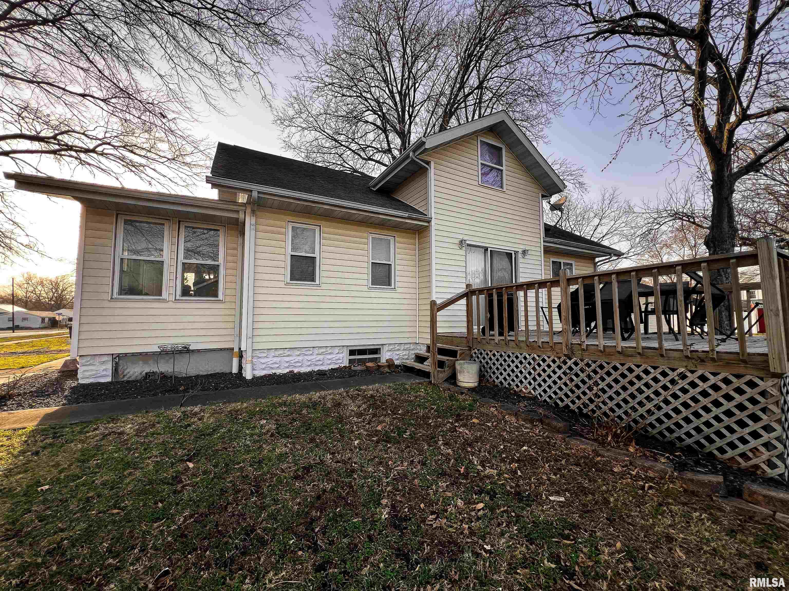 1451 Jefferson Street, Carlyle, Illinois image 8