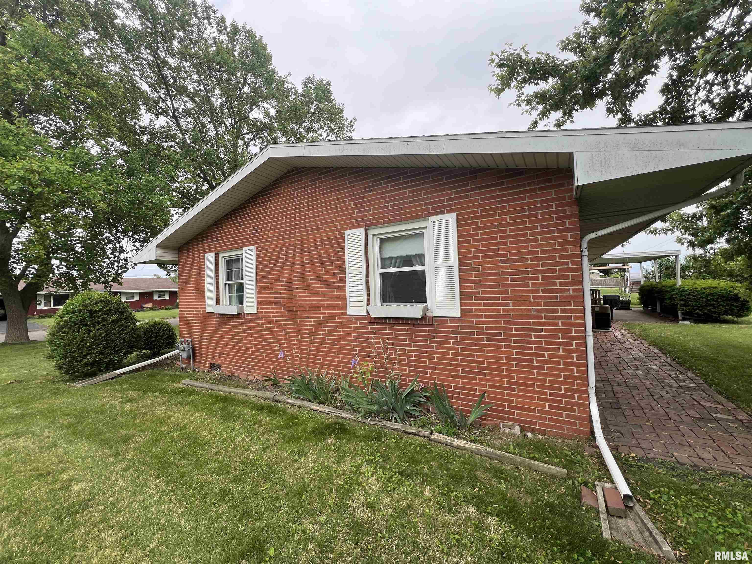 16 S 17th Street, Canton, Illinois image 15