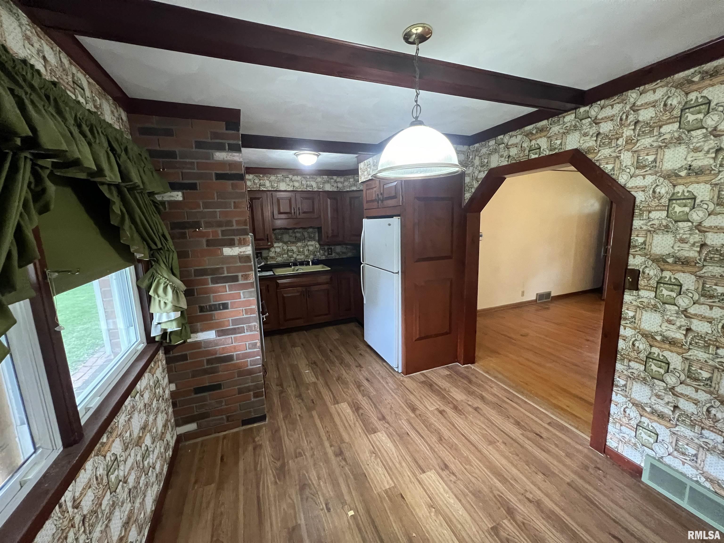 16 S 17th Street, Canton, Illinois image 12