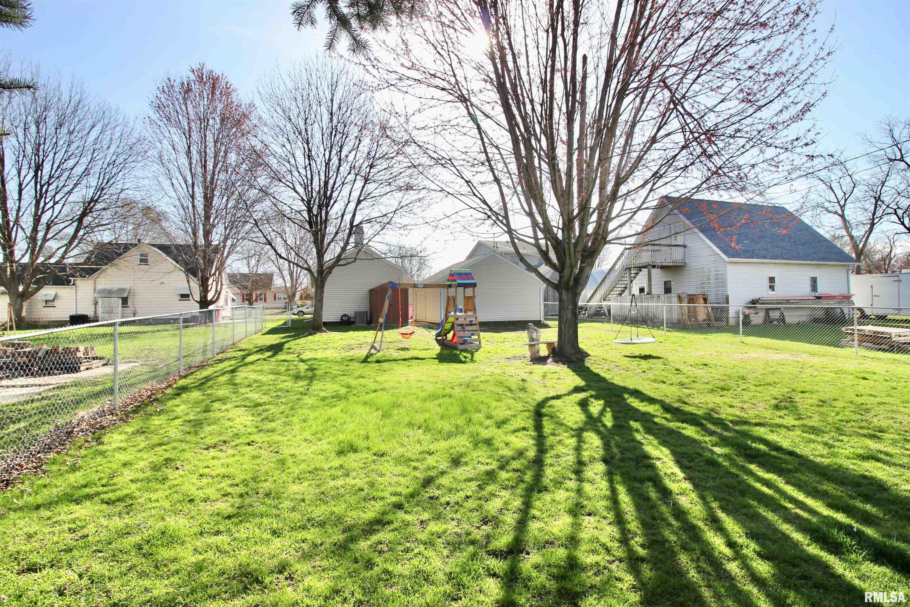 209 3rd Street, Colona, Illinois image 21