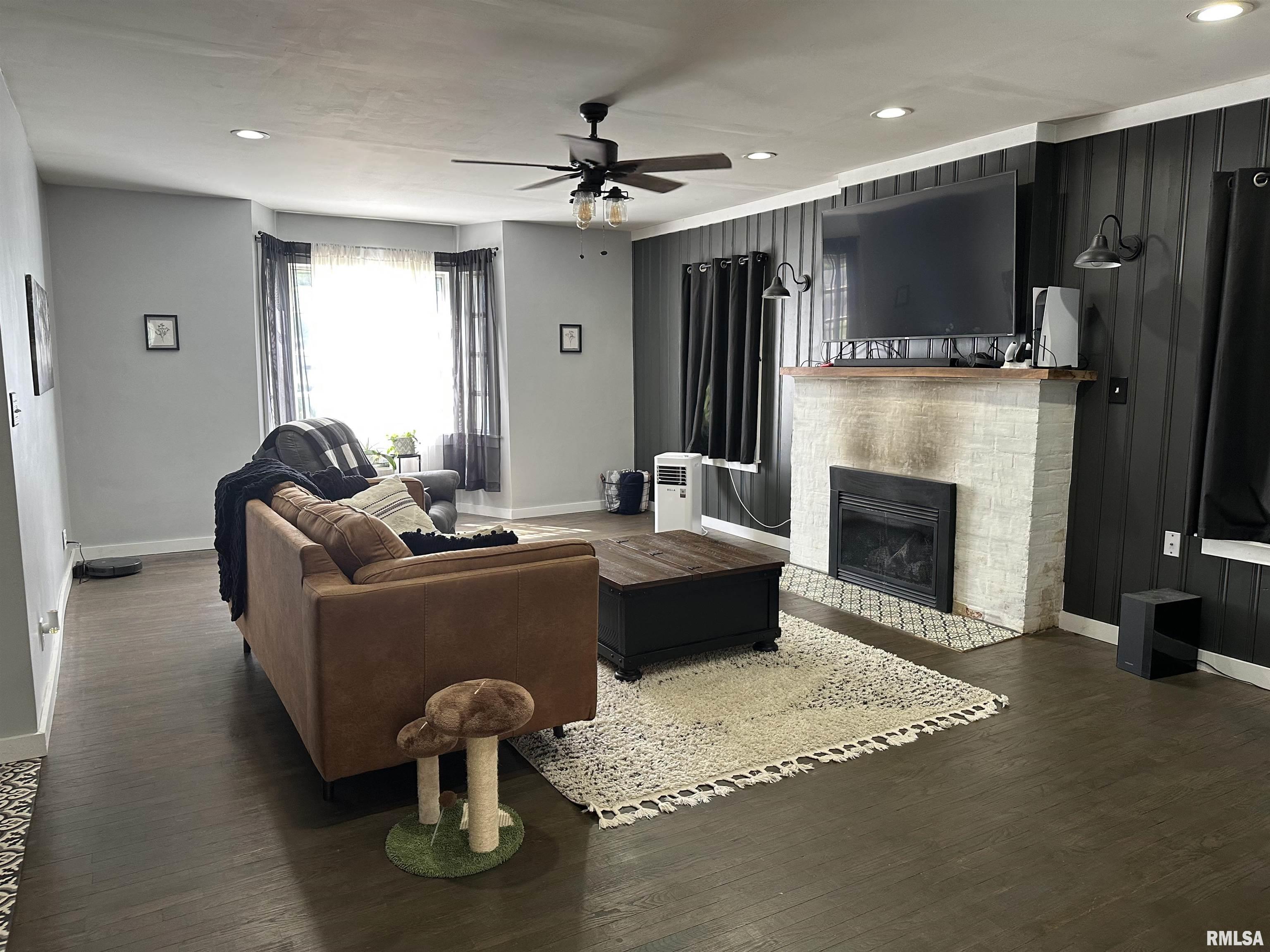407 W Water Street, Pinckneyville, Illinois image 13