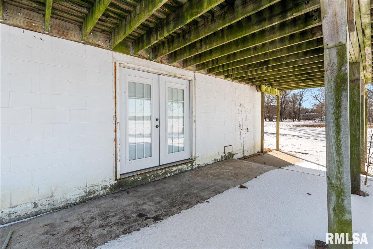 266 Island Avenue, East Moline, Illinois image 44
