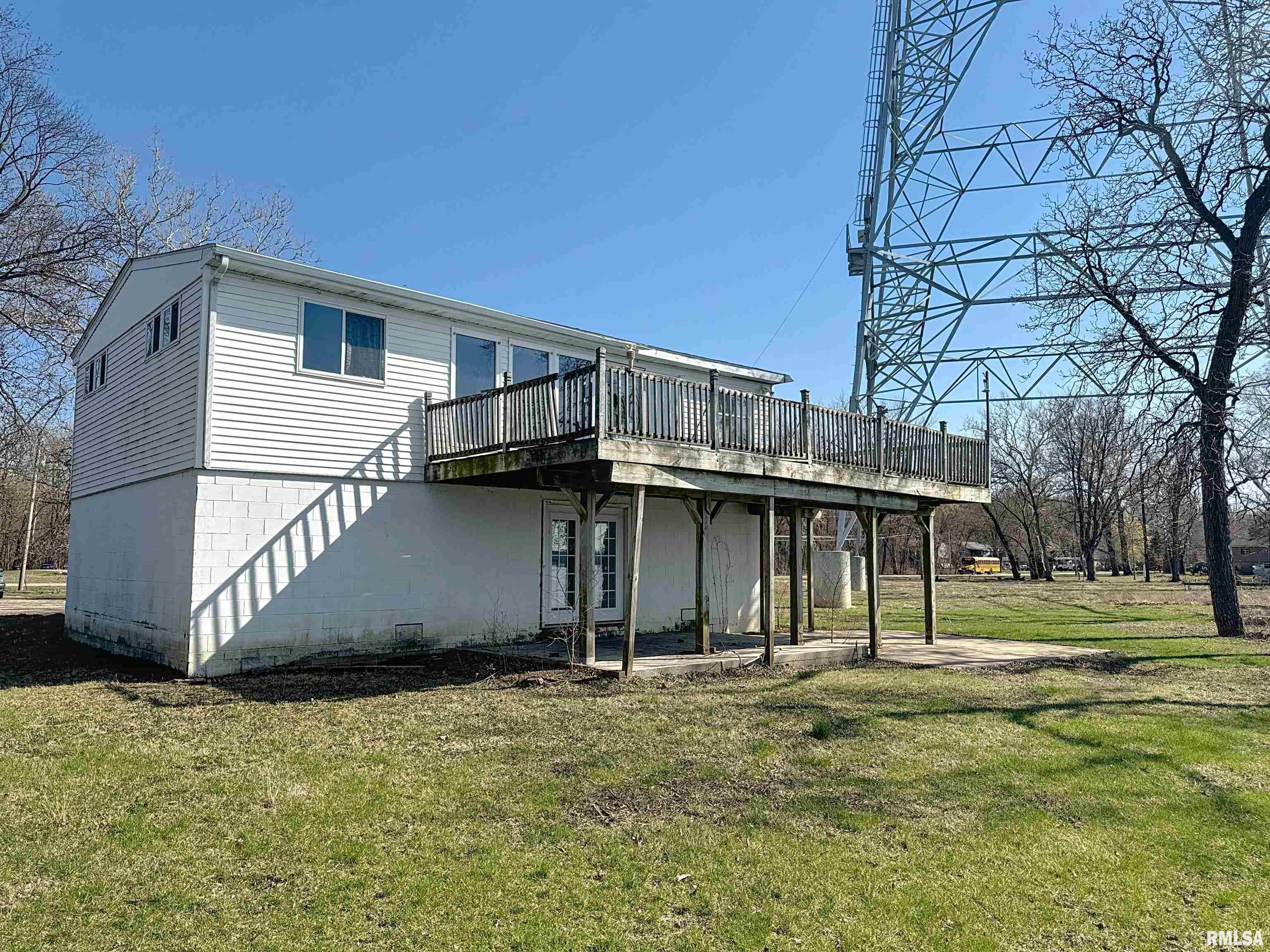 266 Island Avenue, East Moline, Illinois image 39