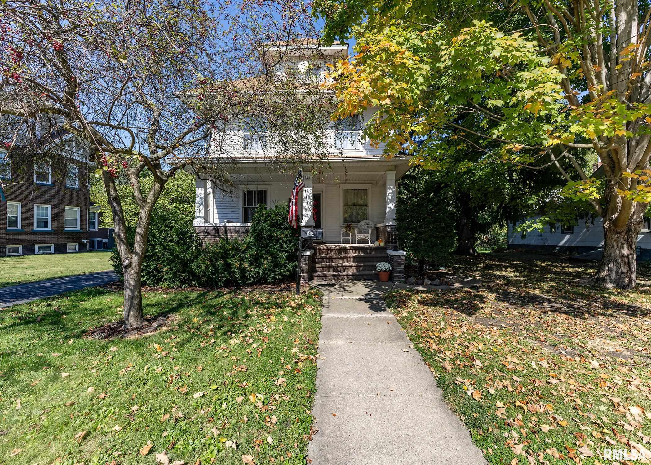 314 W Locust Street, Cambridge, Illinois image 1